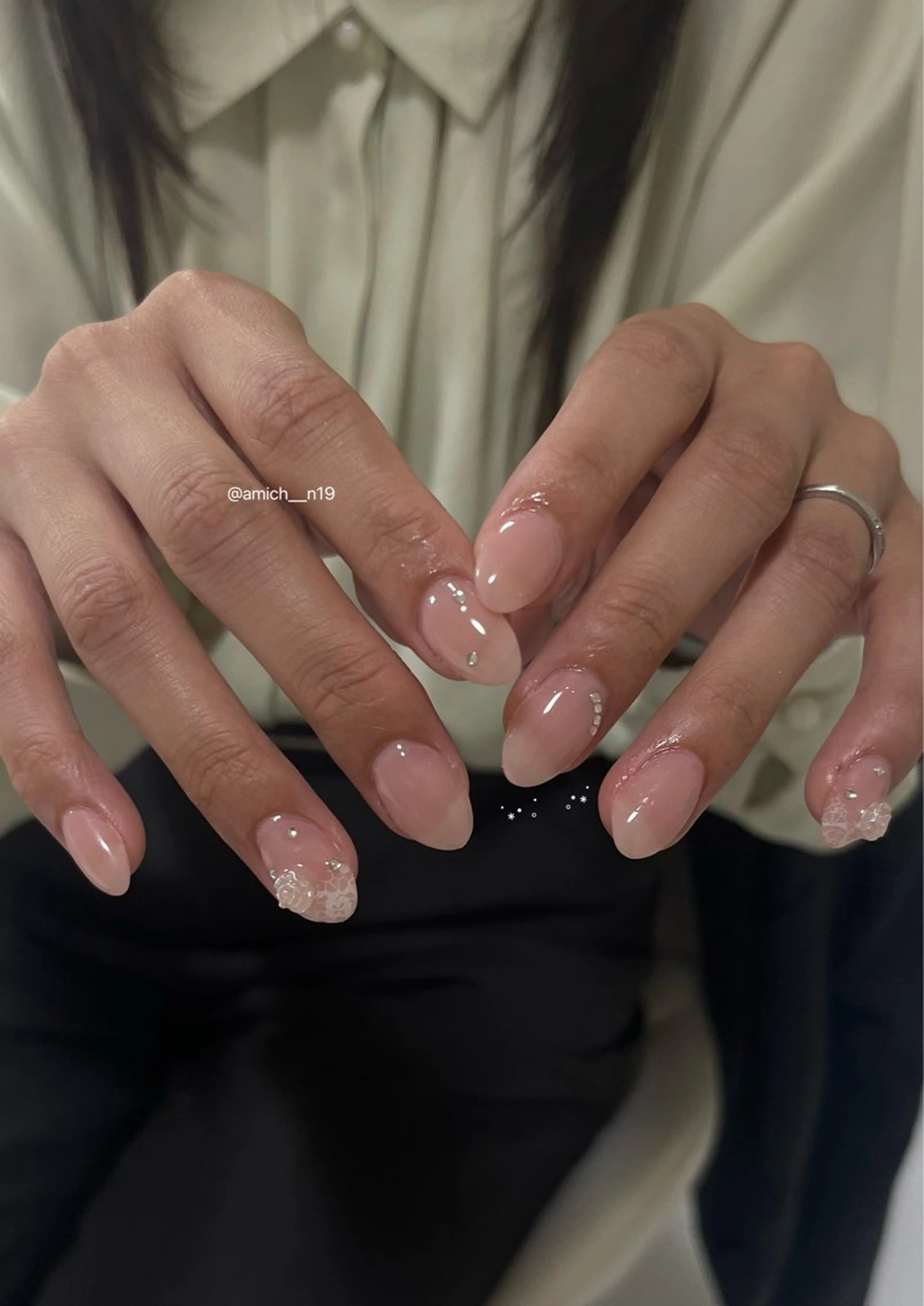 ネイル ハンドネイル ayumi ✩.*˚のネイルデザイン