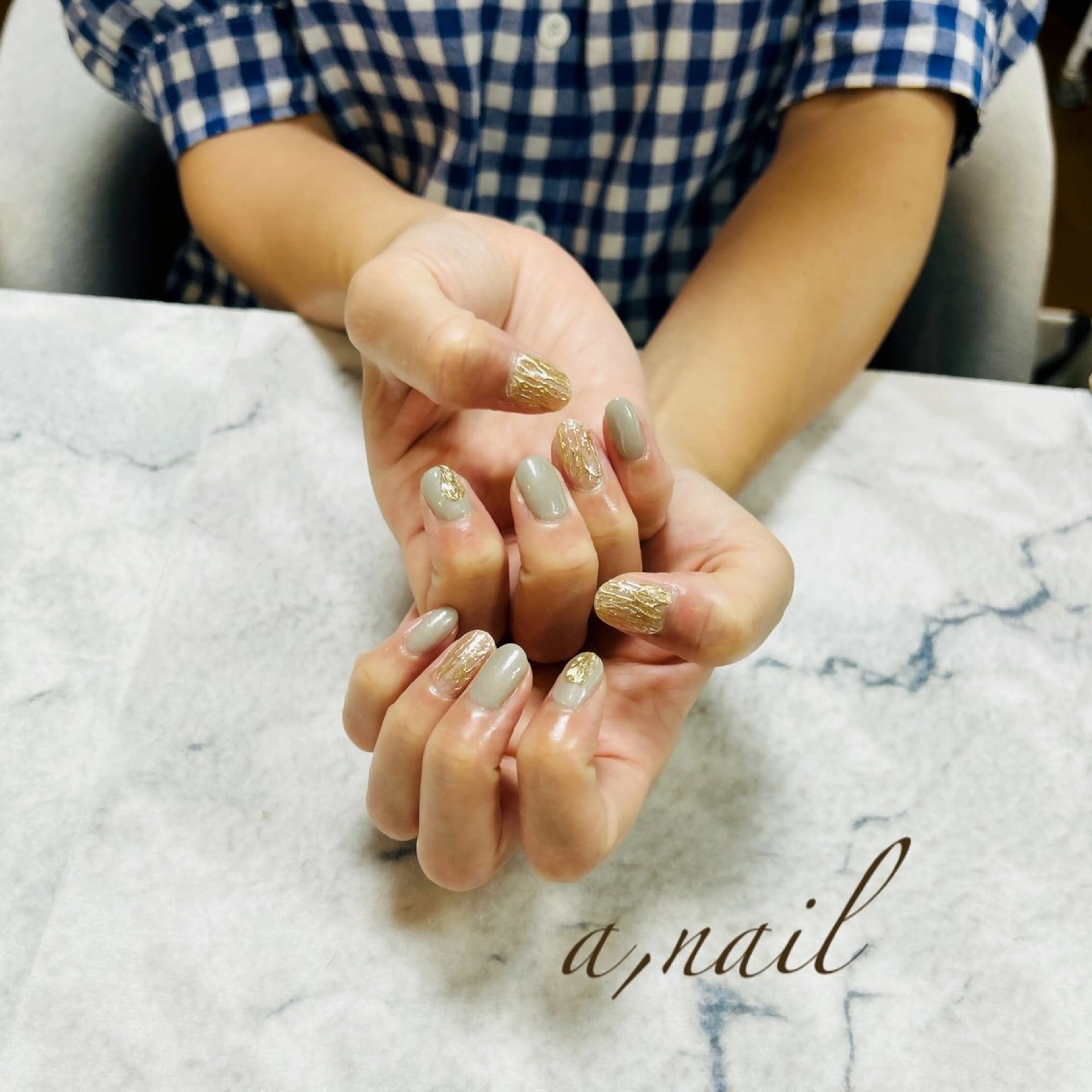 ネイル フットネイル ジェルネイル グラデーション キラキラネイル ミラーネイル ハンドネイル ネイルサロン エーネイルのネイルデザイン