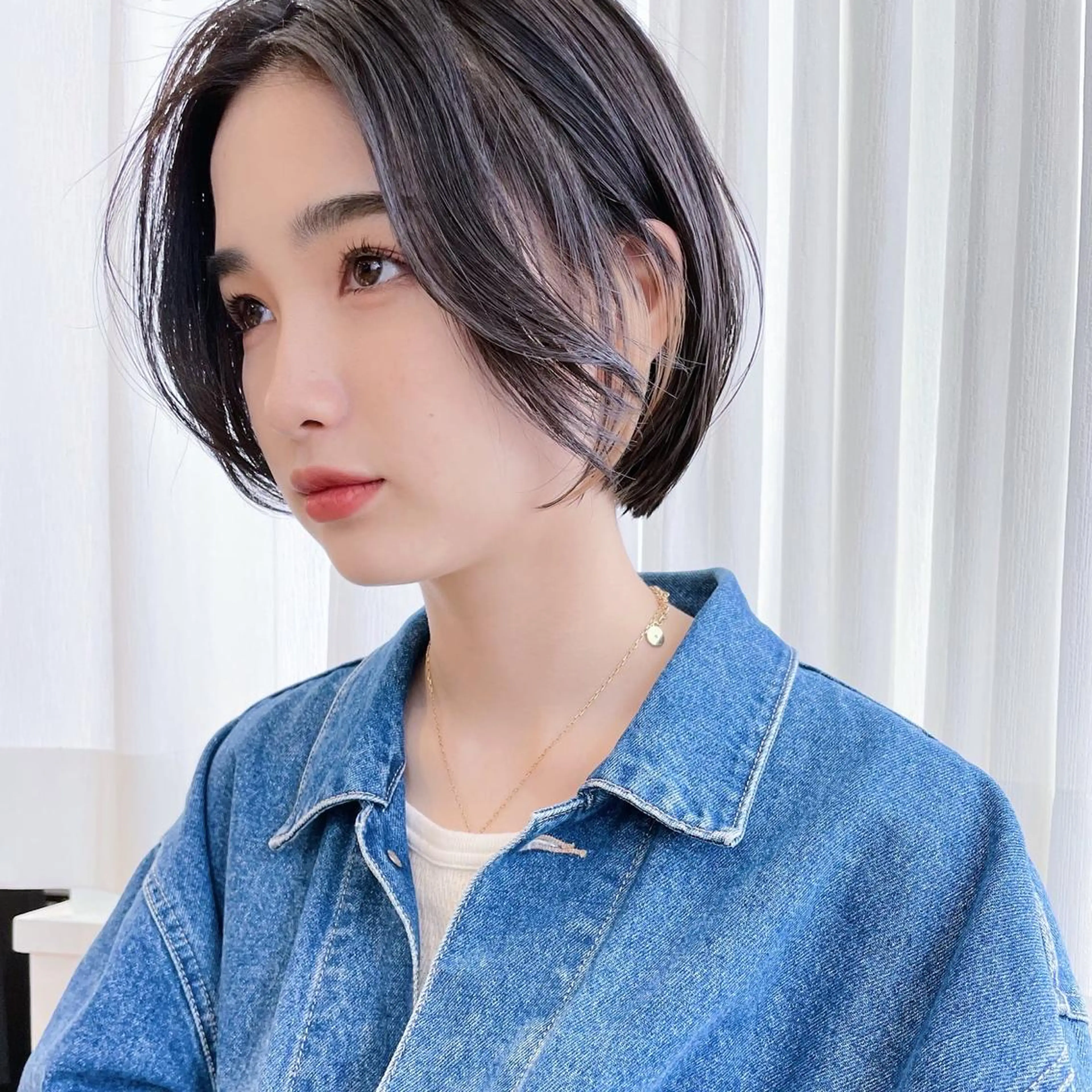 ショート カラー i'll 未空のヘアスタイル