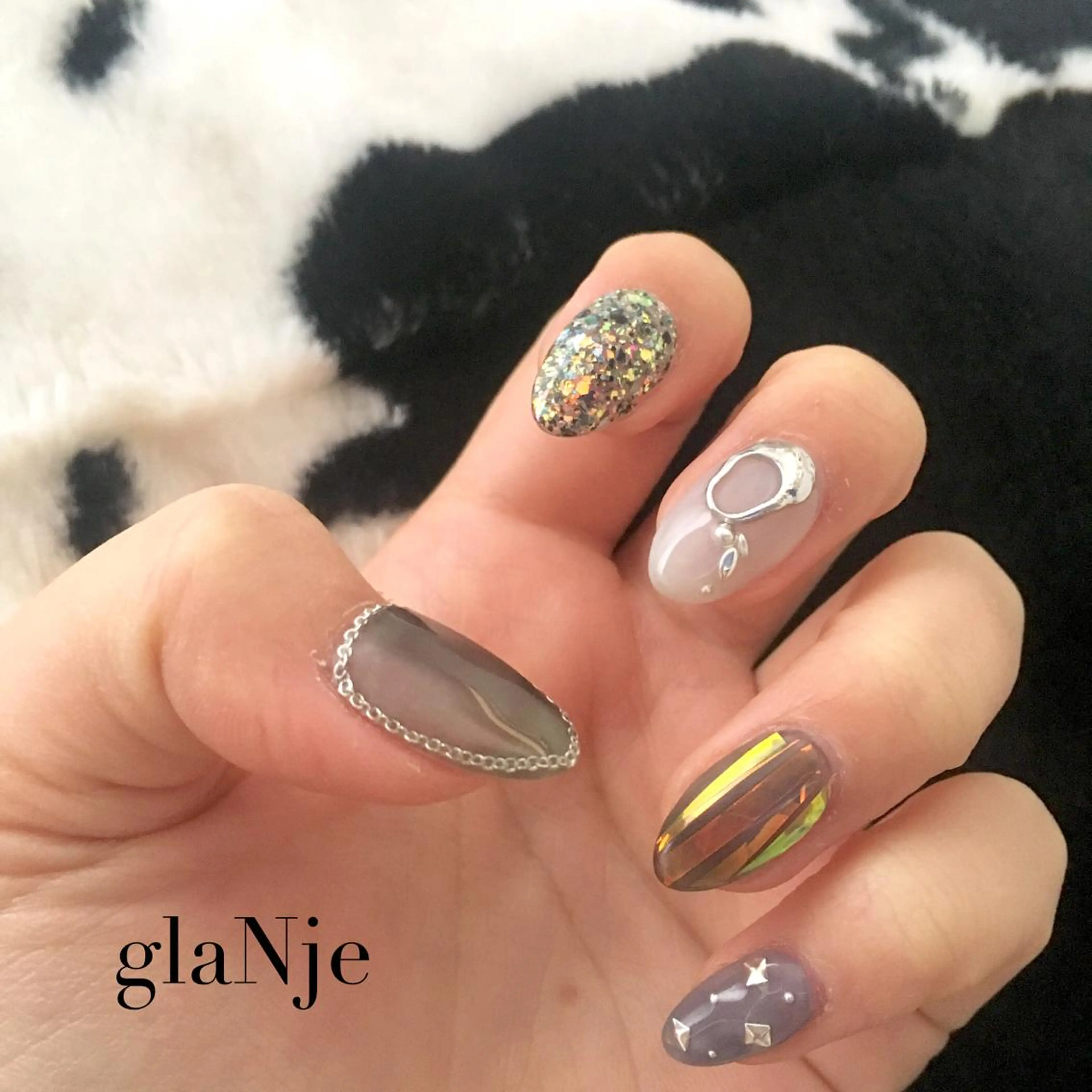 ネイル アートネイル ジェルネイル ニュアンスネイル シンプルネイル glaNje部谷 (オーナー)のネイルデザイン