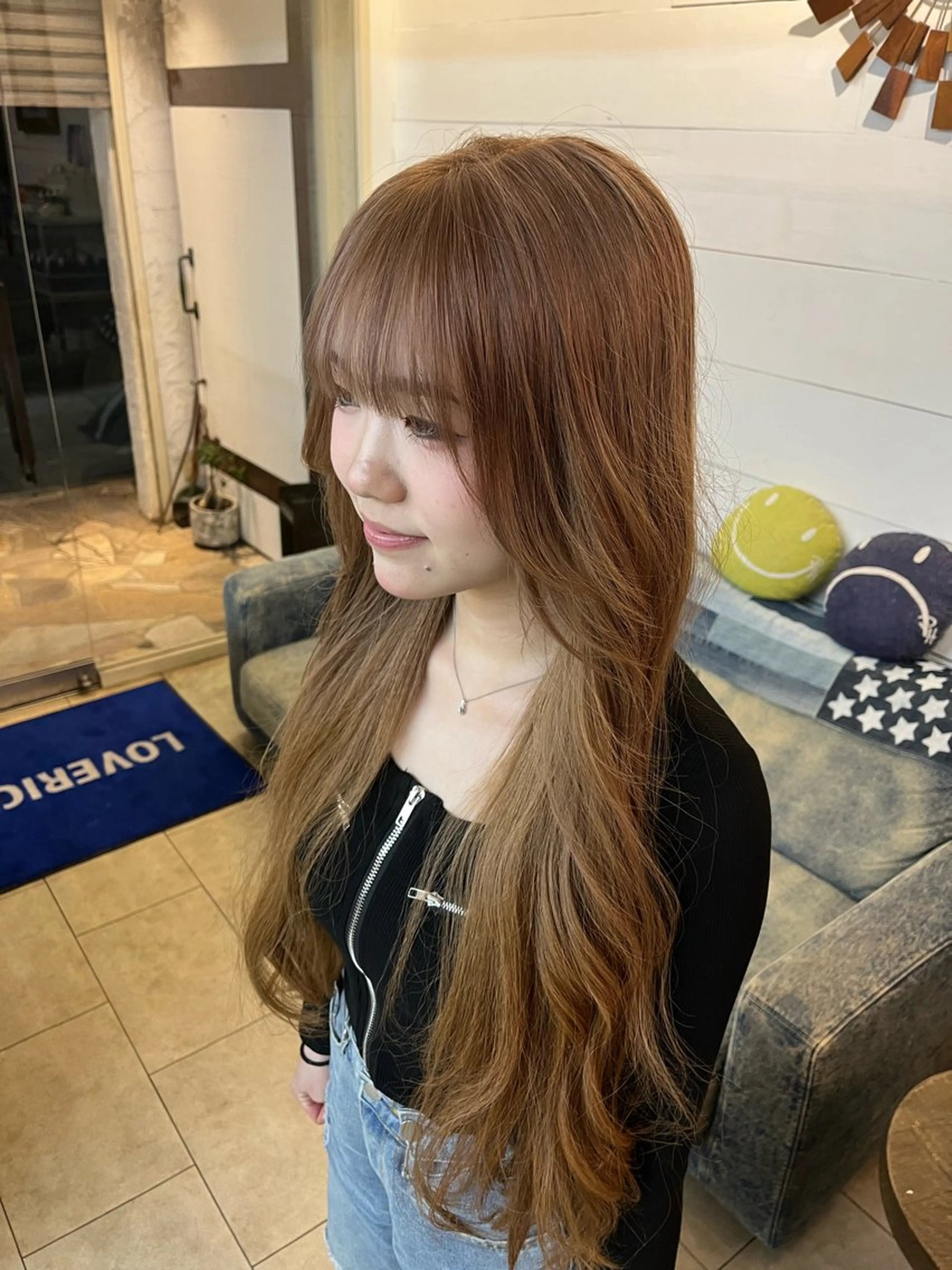 ロング カラー ベージュカラー ブリーチ 上西 花奏の眉毛・アイブロウイメージ