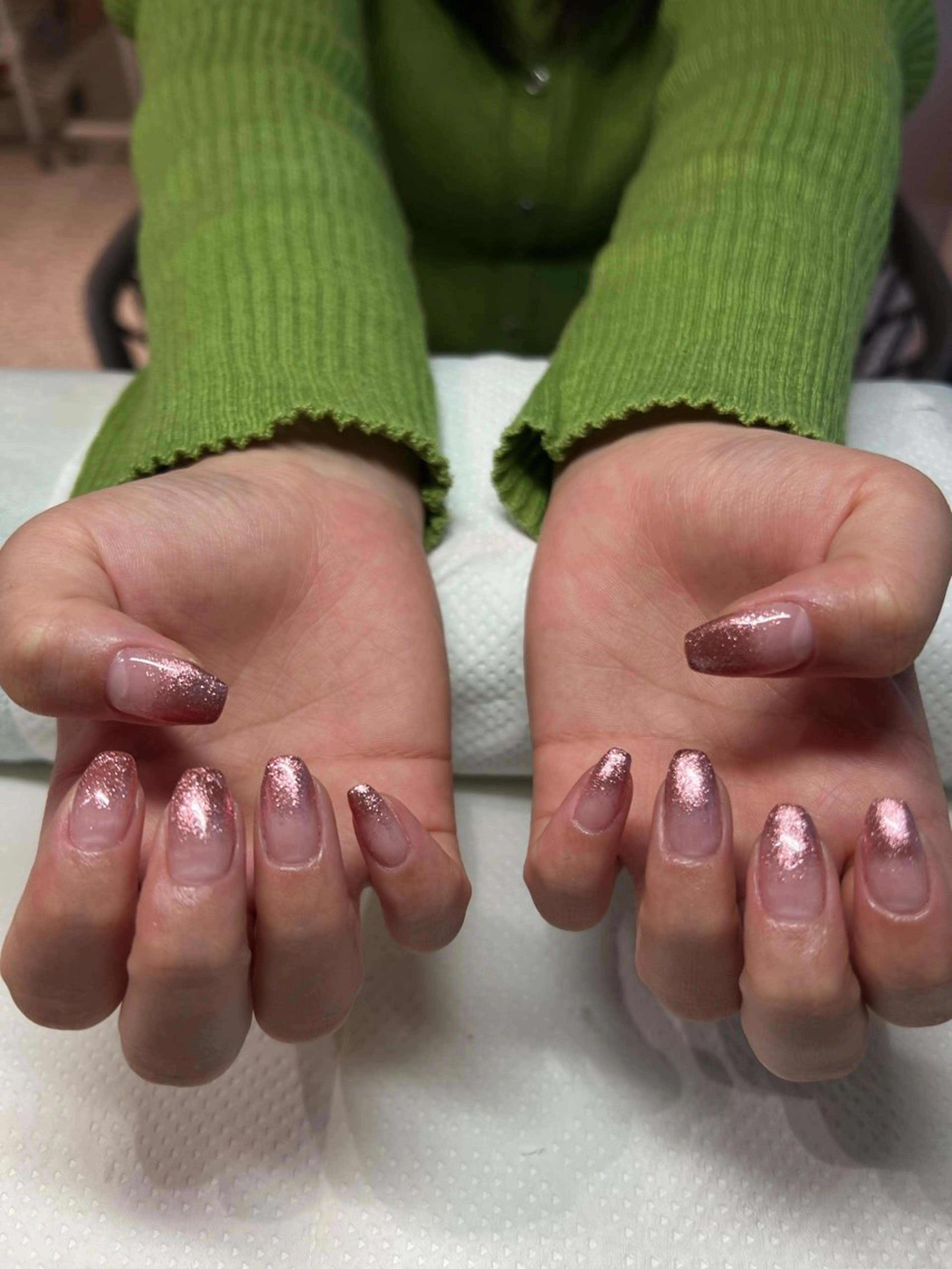 ネイル ラメ(グリッター) ラメグラデーション Roy心斎橋 ISHIKAWAのネイルデザイン