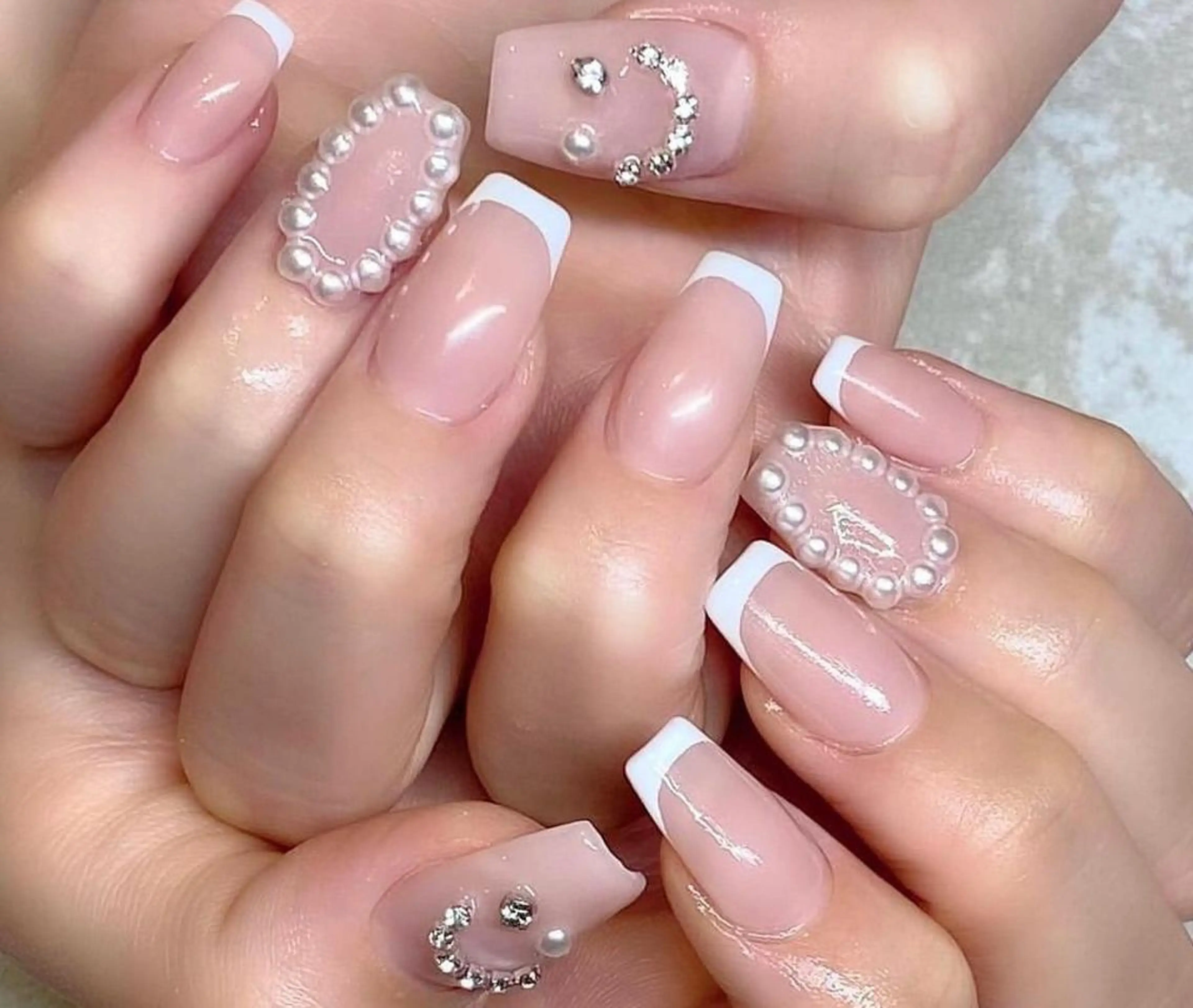 ネイル ハンドネイル VIVIAN リサのネイルデザイン