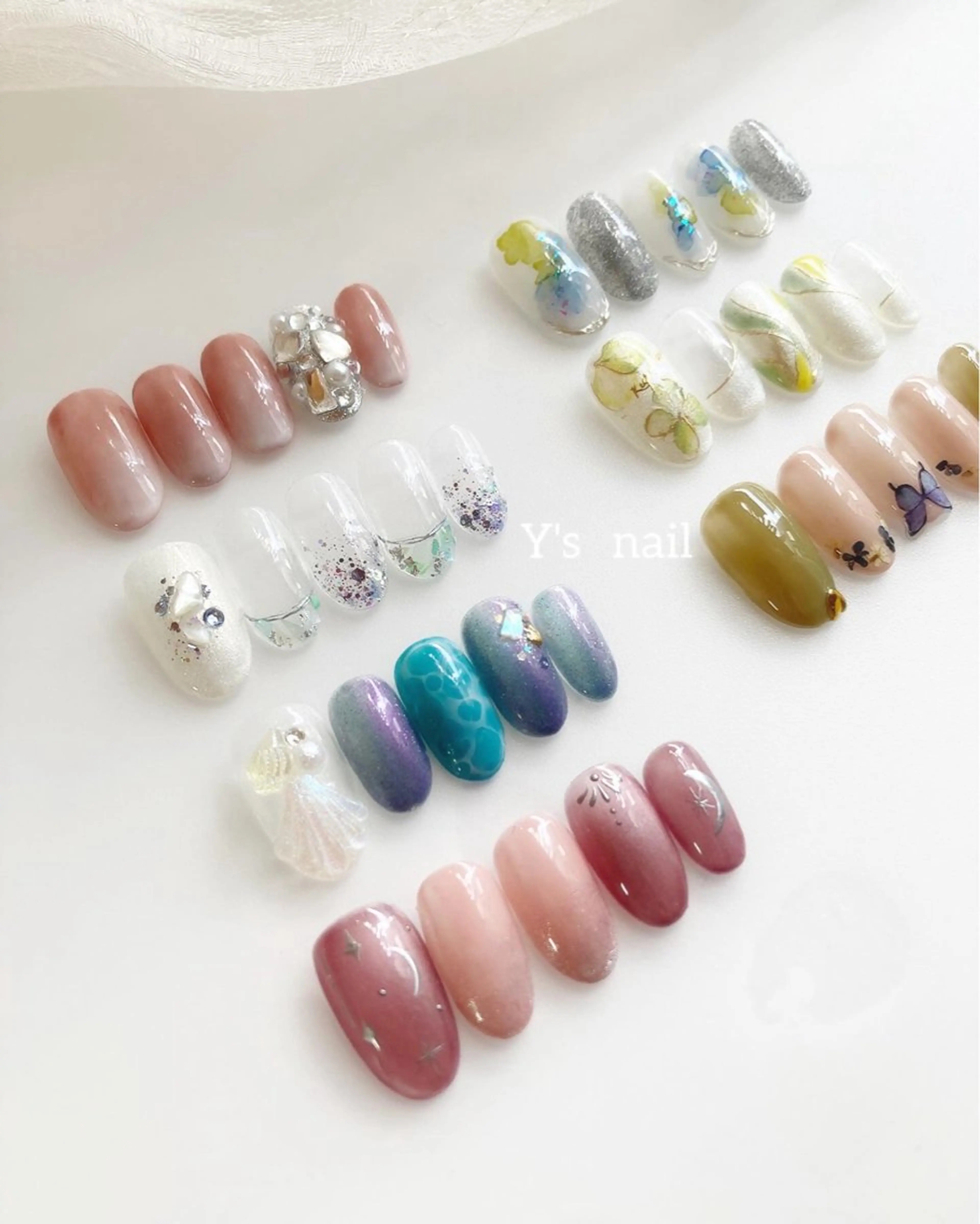 ネイル 手書きが得意🖌️ Y’s  nailのネイルデザイン