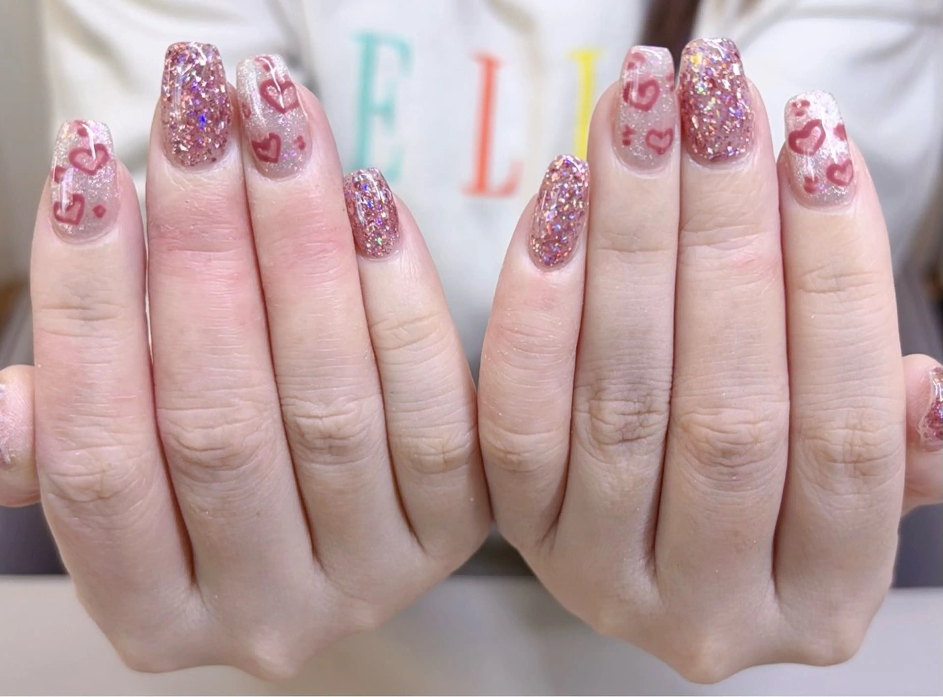 ネイル アートネイル オーロラネイル ジェルネイル ガーリー キラキラネイル ハンドネイル Rika Nail salon 1のネイルデザイン