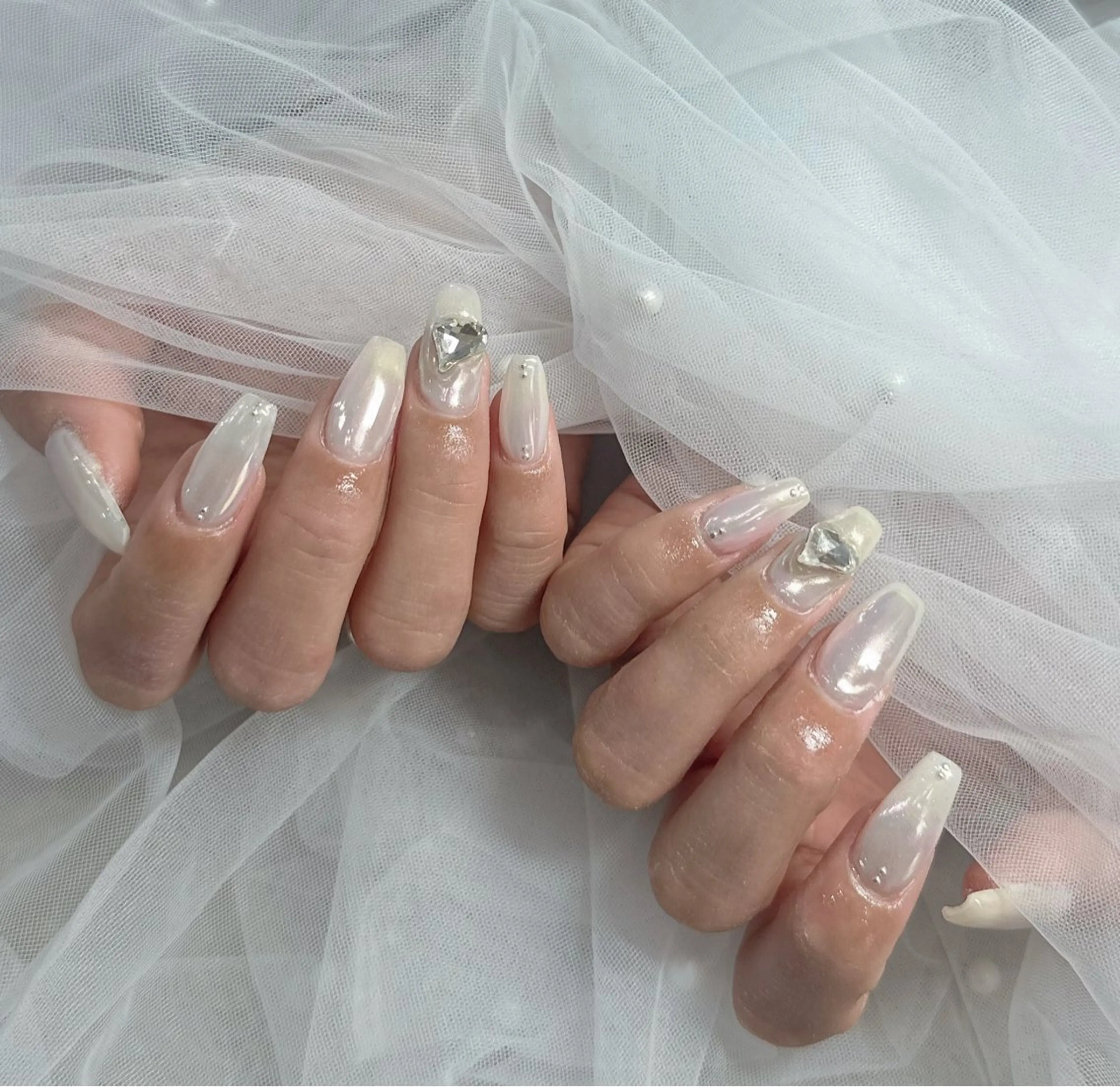 ネイル ハンドネイル フットネイル LAVISH nanamiのネイルデザイン