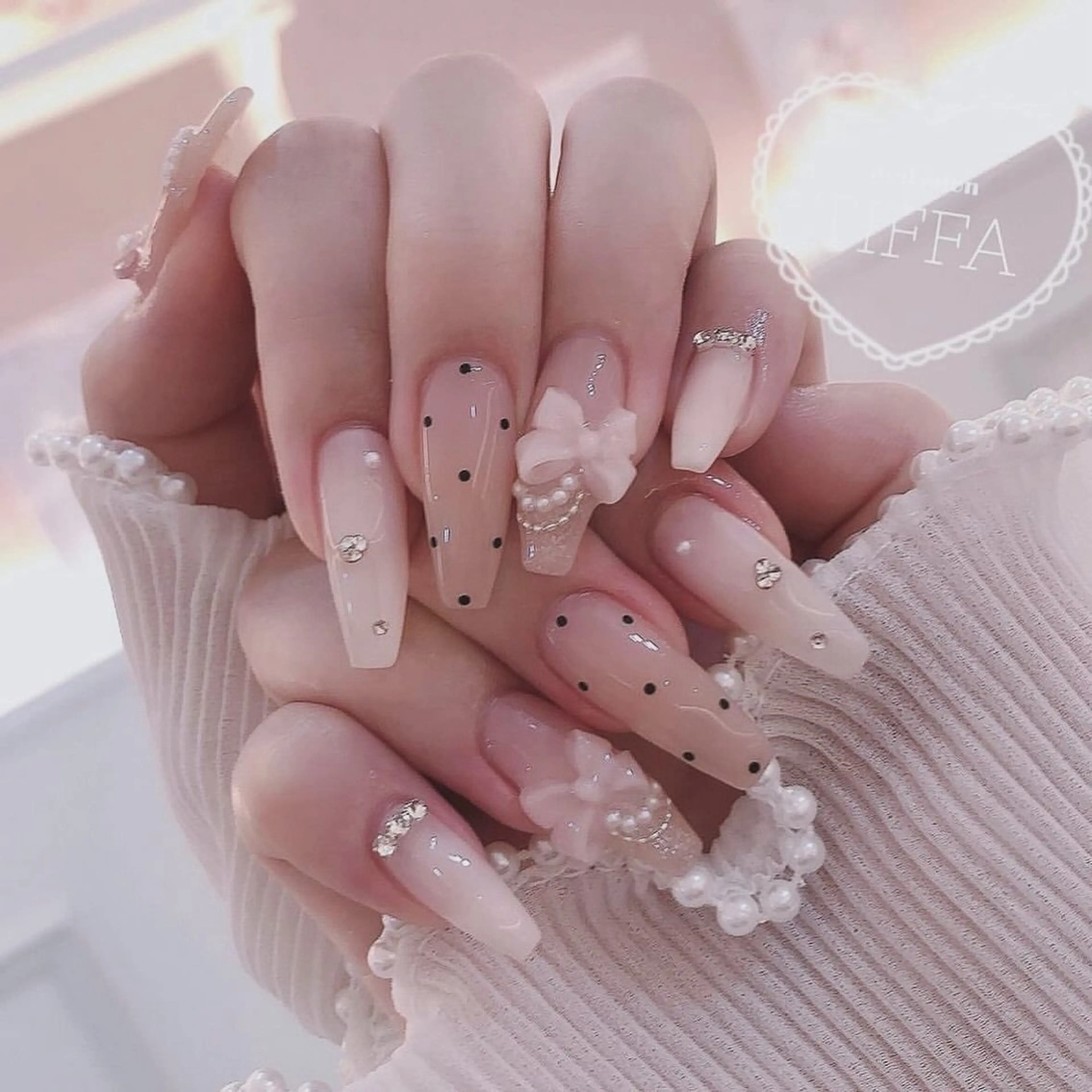 ネイル マグネットネイル ミラーネイル ニュアンスネイル ネイルチップ 冬ネイル Lee Nailsのネイルデザイン