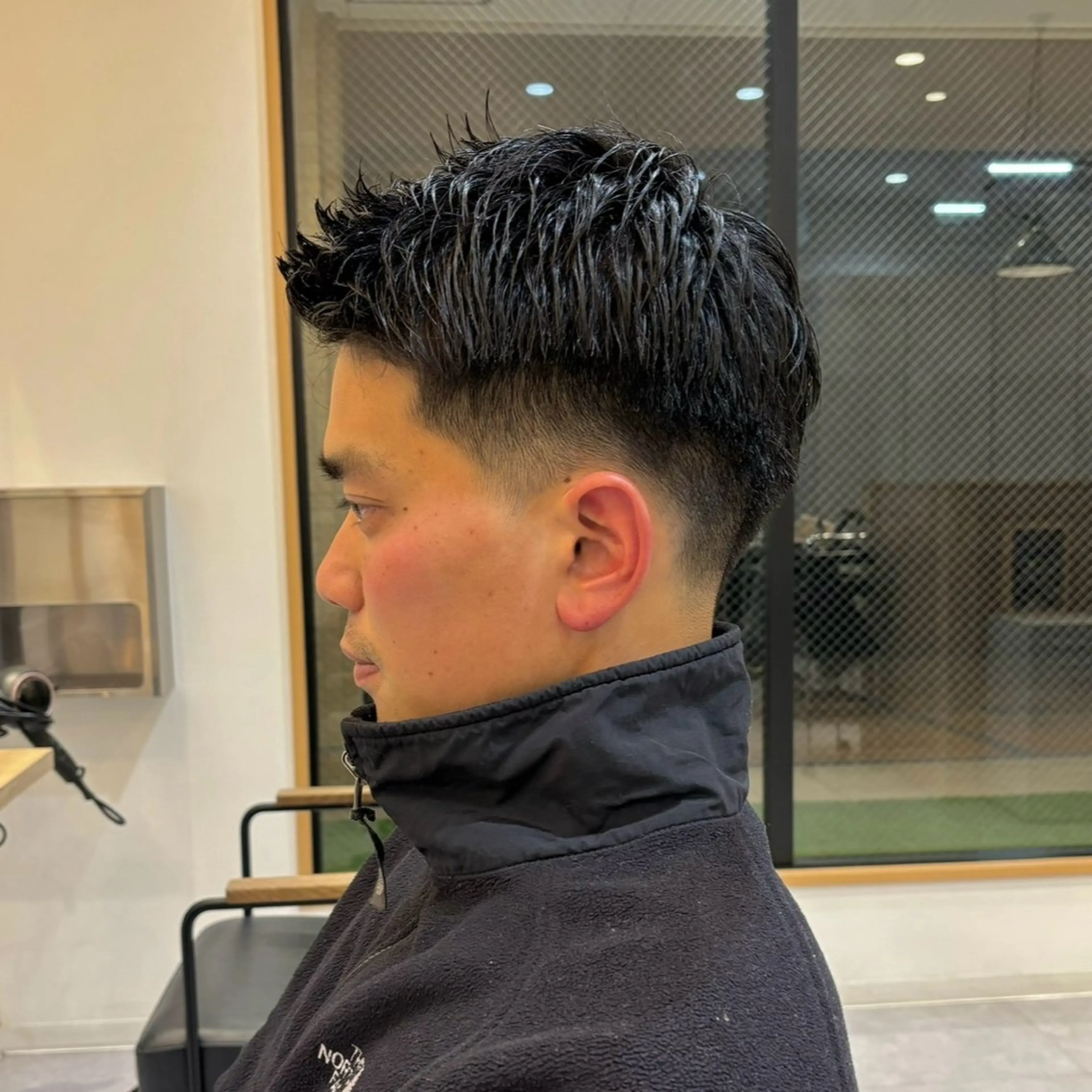 メンズ フェードカット 刈り上げ カット 【メンズショート 特化】村斎　伶次のヘアスタイル