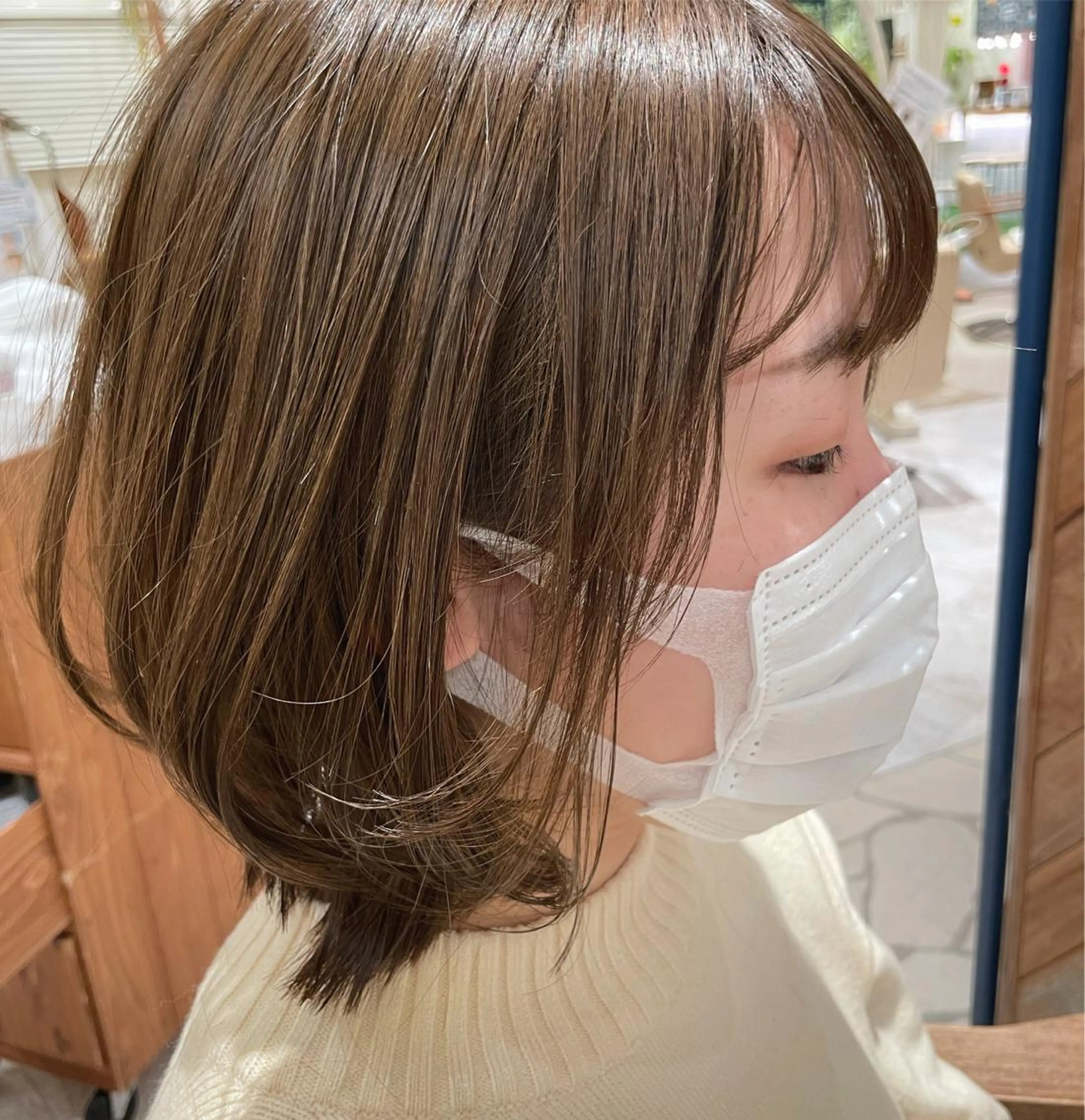 ミディアム ボブ 外ハネヘア 韓国風レイヤーカット 🇰🇷❕モカのヘアスタイル