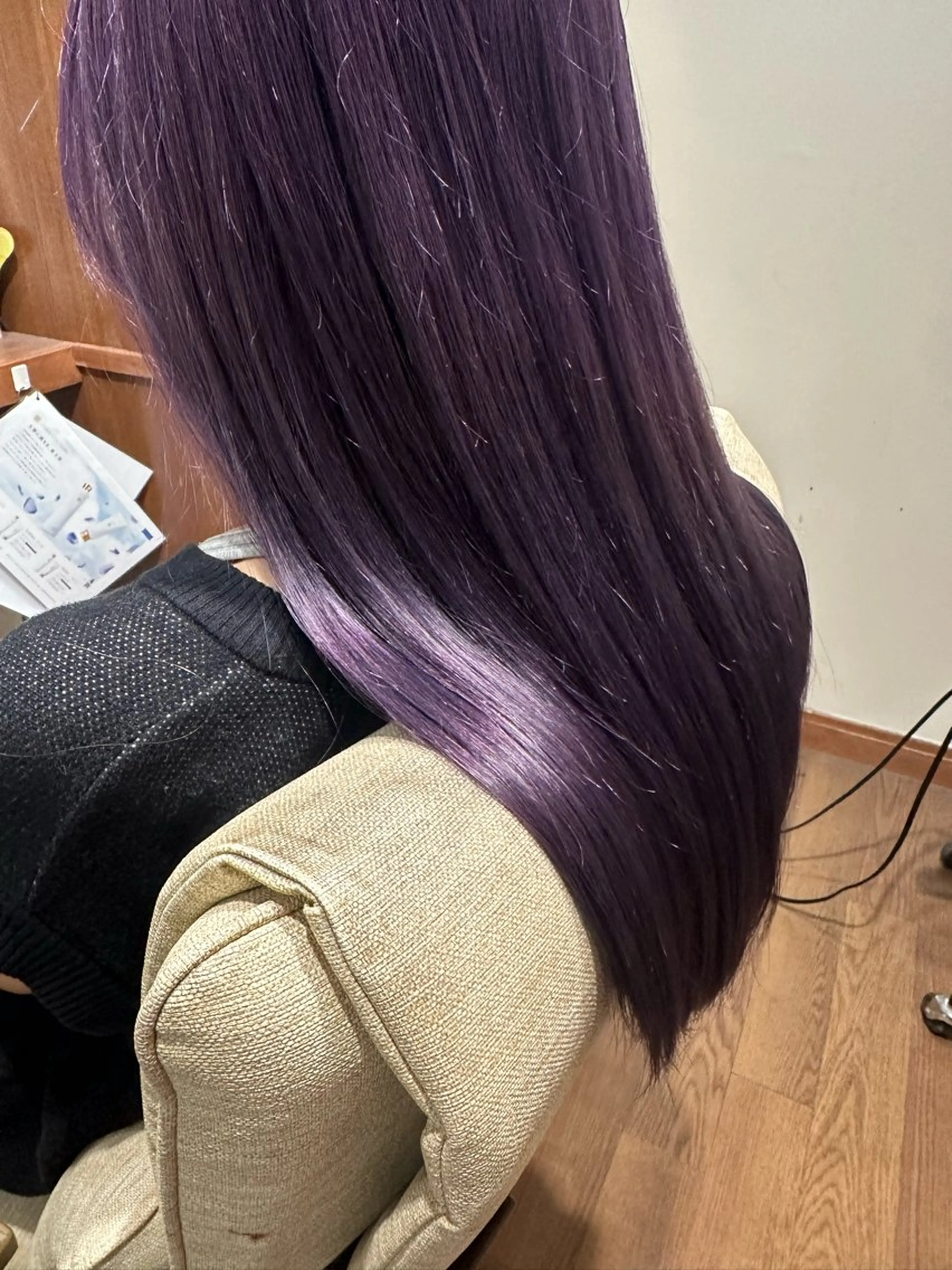 ロング カラー ヘアカラー トリートメント RINA .のヘアスタイル