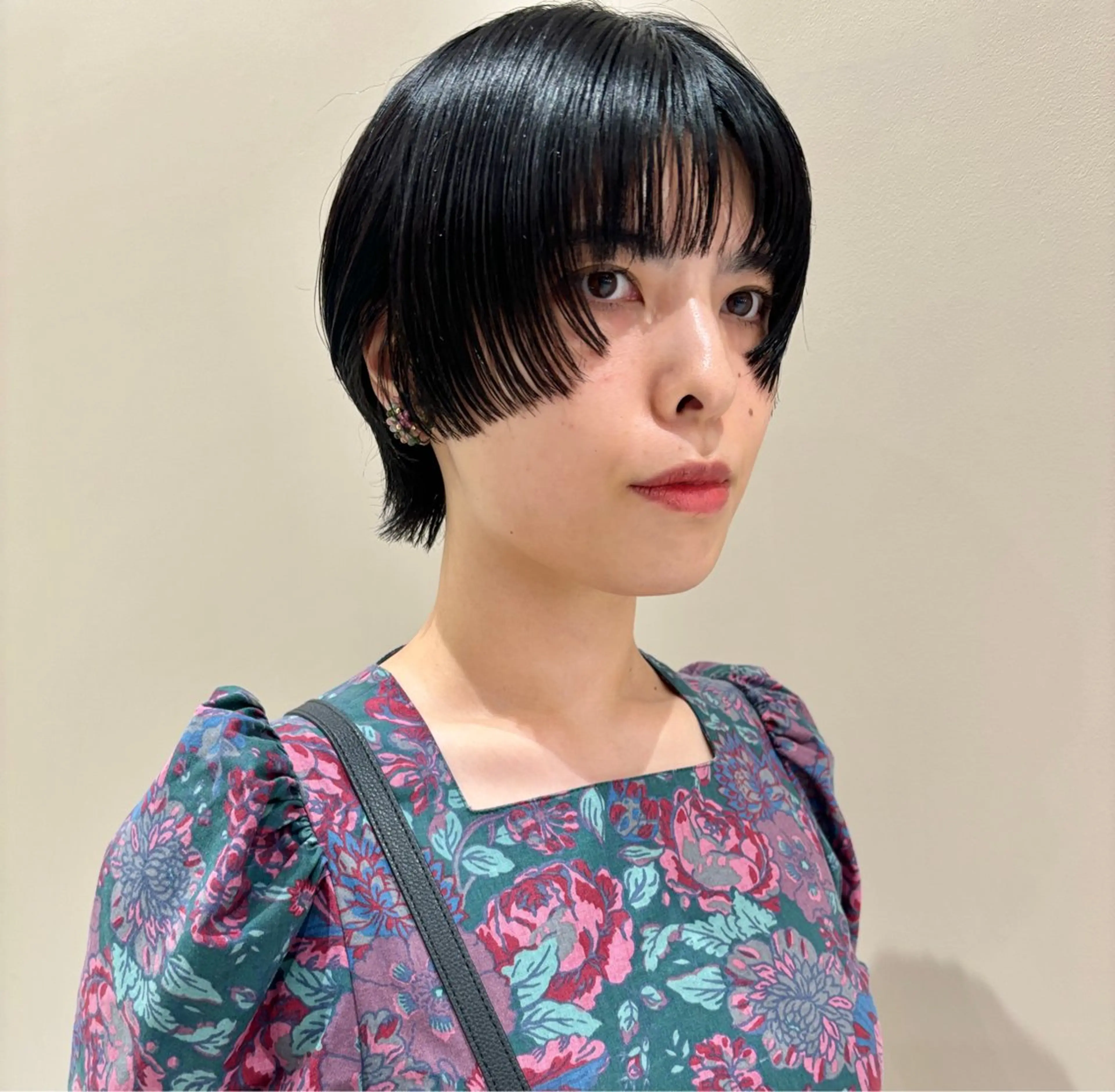 ショート 顔周りカット ショートヘア 外ハネヘア ウルフカット カット トリートメント 🌿ショート🌿 パーマ🌿淳平のヘアスタイル