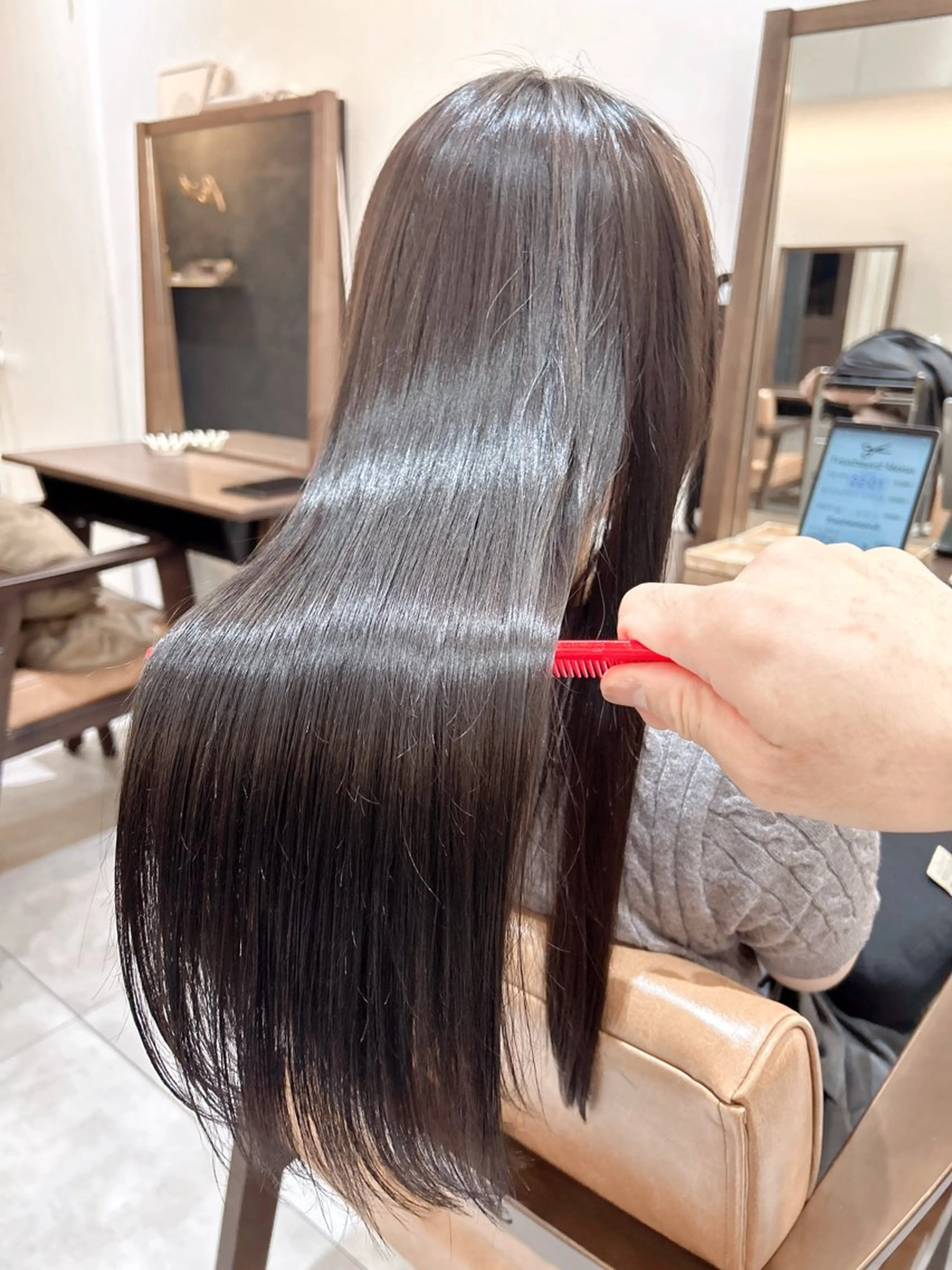 ロング カット 縮毛矯正 トリートメント ⭐️ハイクオリティ カラー杉本雄志⭐️のヘアスタイル