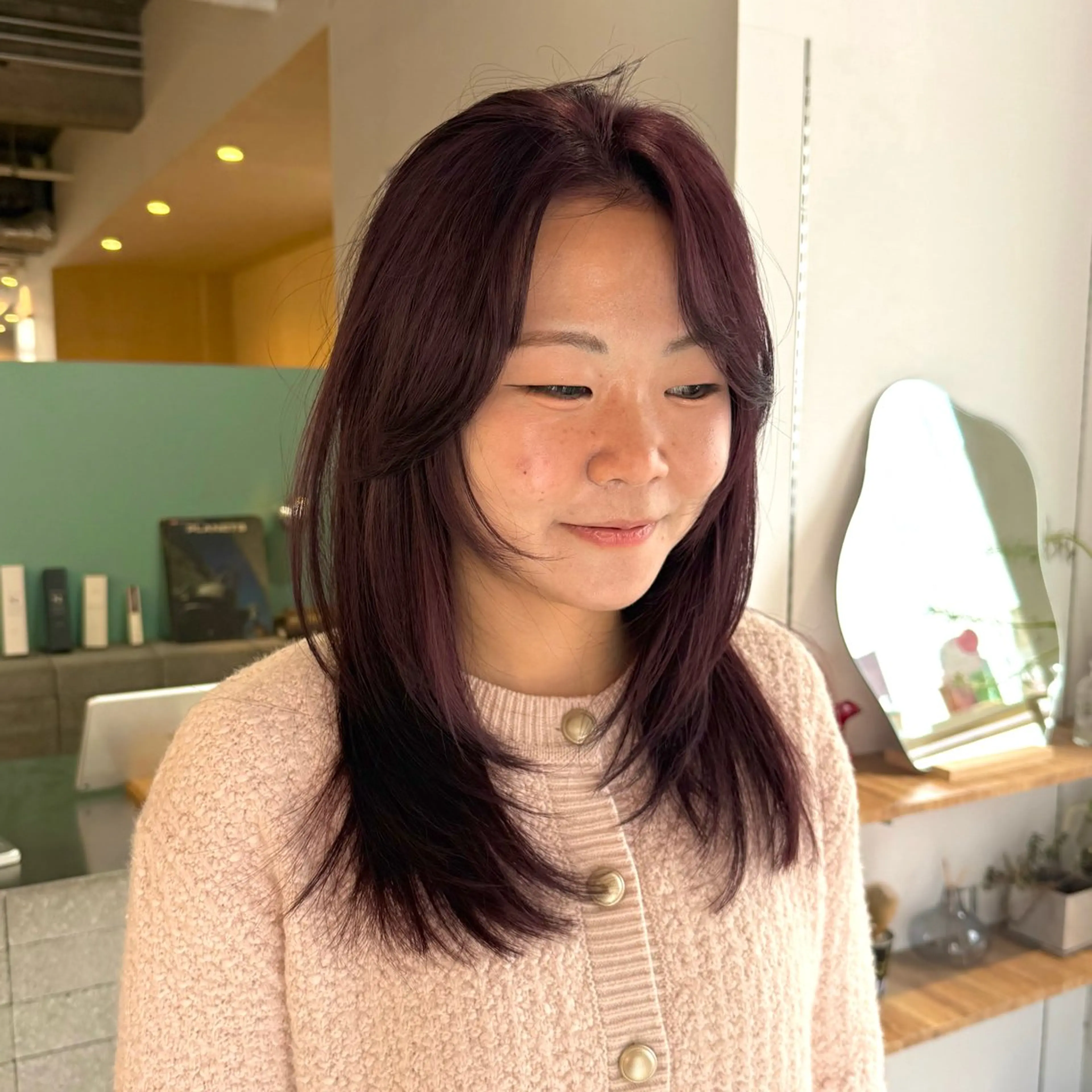 ロング カラー カシス ダブルカラー パープルカラー カット ヘアカラー cipre シンモン チナリのヘアスタイル