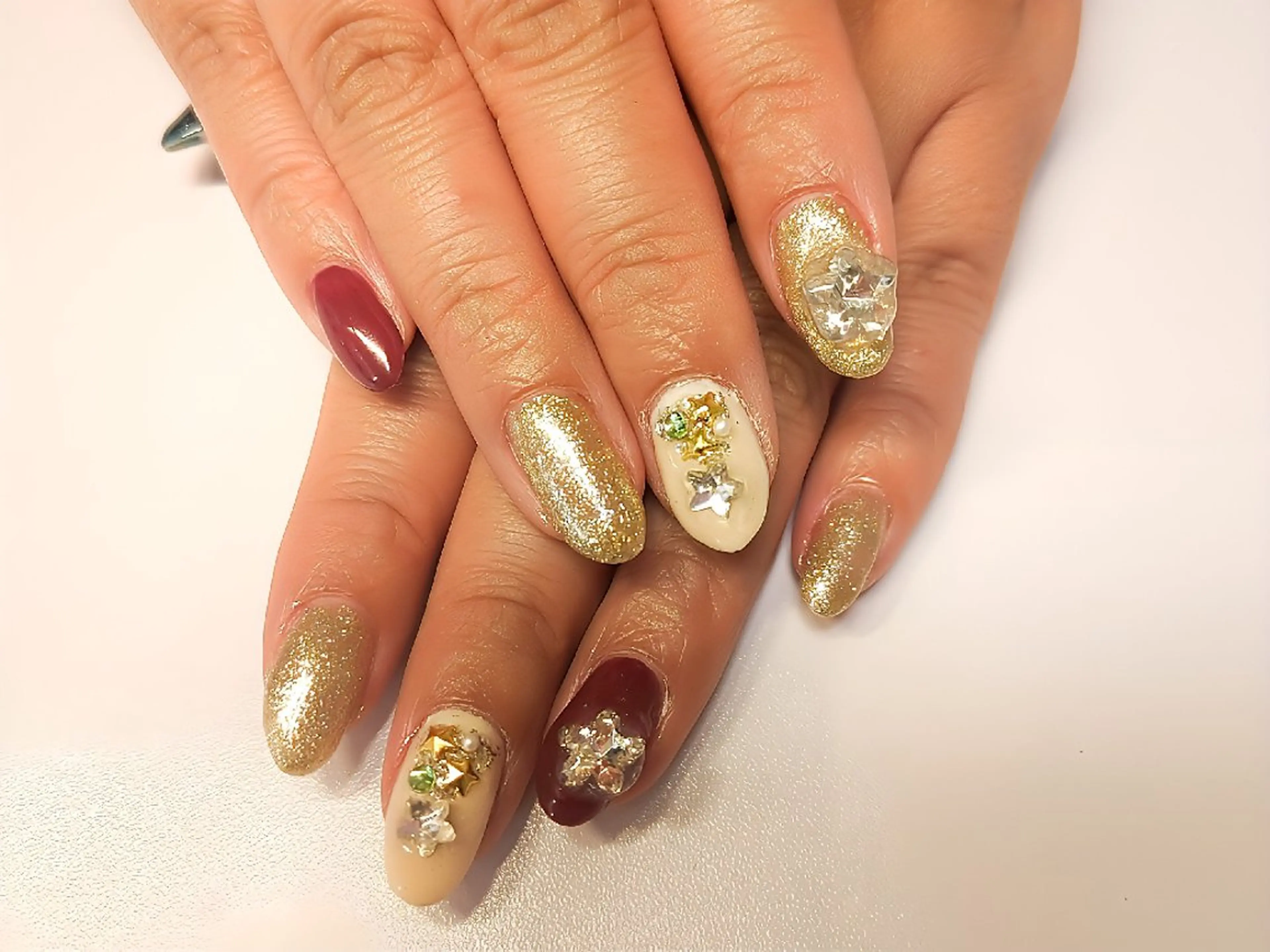 ミディアム クリスマス AQUA nailのネイルデザイン