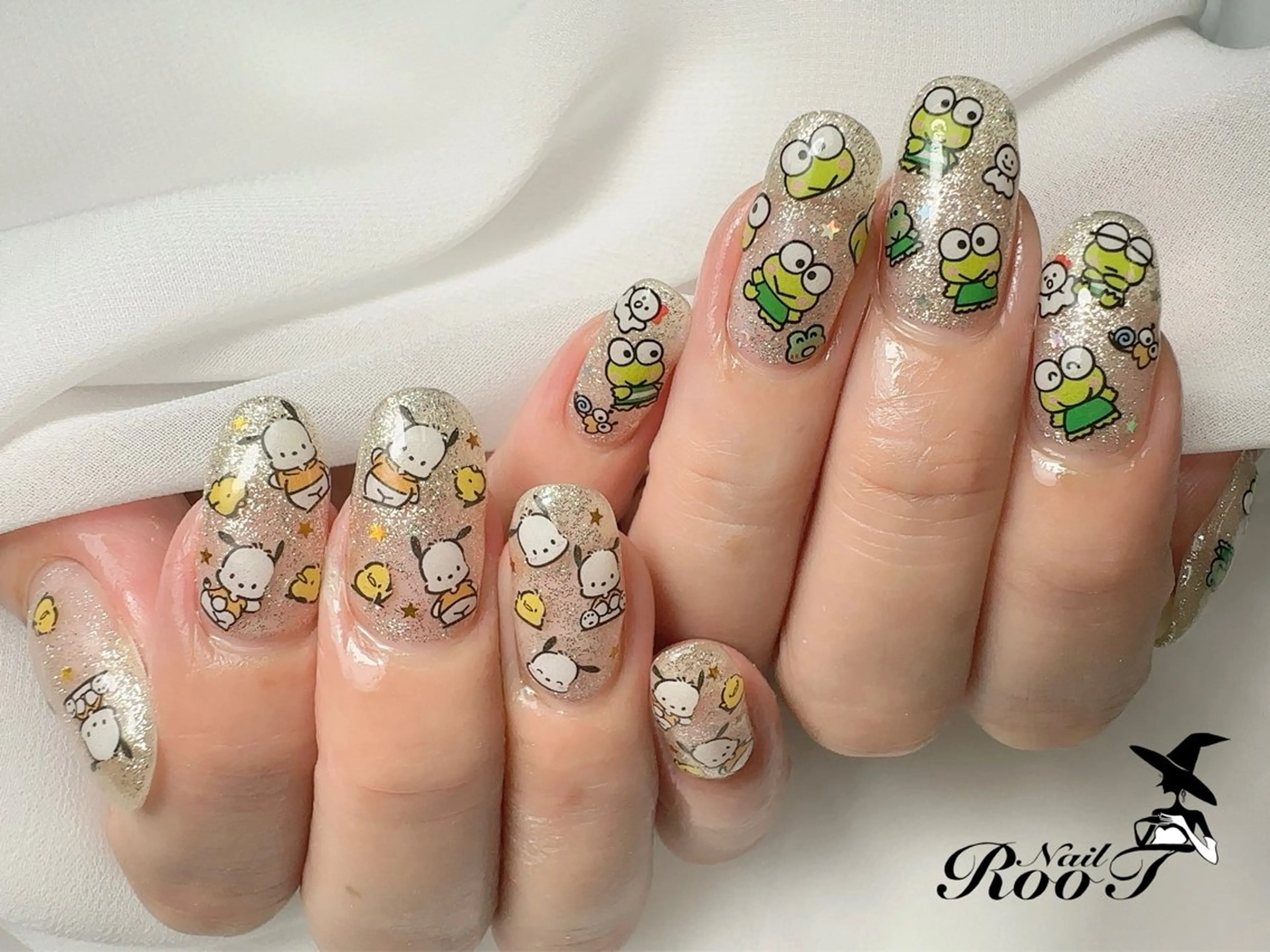 ネイル 持ち込み ハンドネイル RooT Nailのネイルデザイン