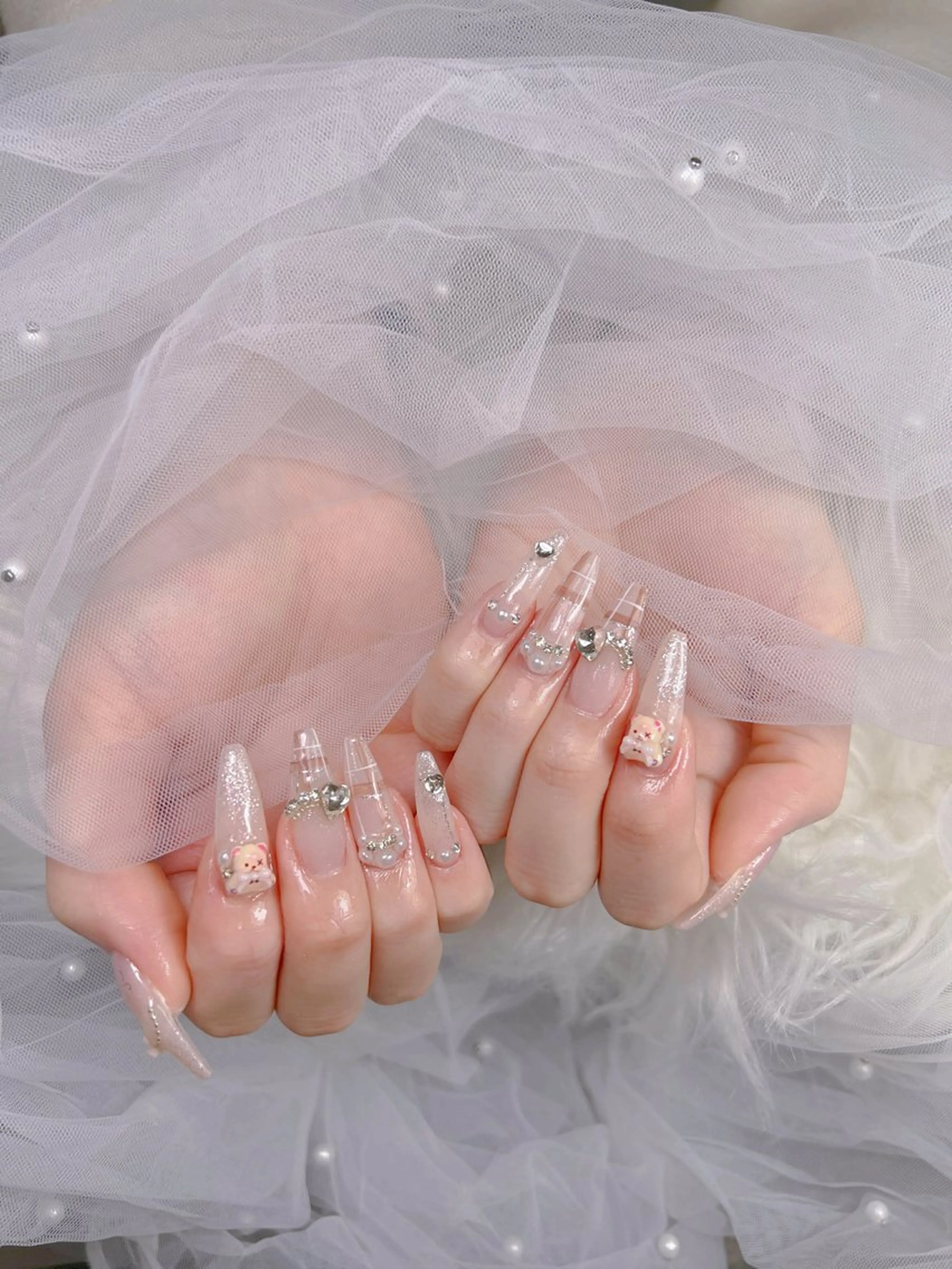 ネイル アートネイル オーロラネイル チークネイル 長さ出し フットネイル Miya _nailのネイルデザイン