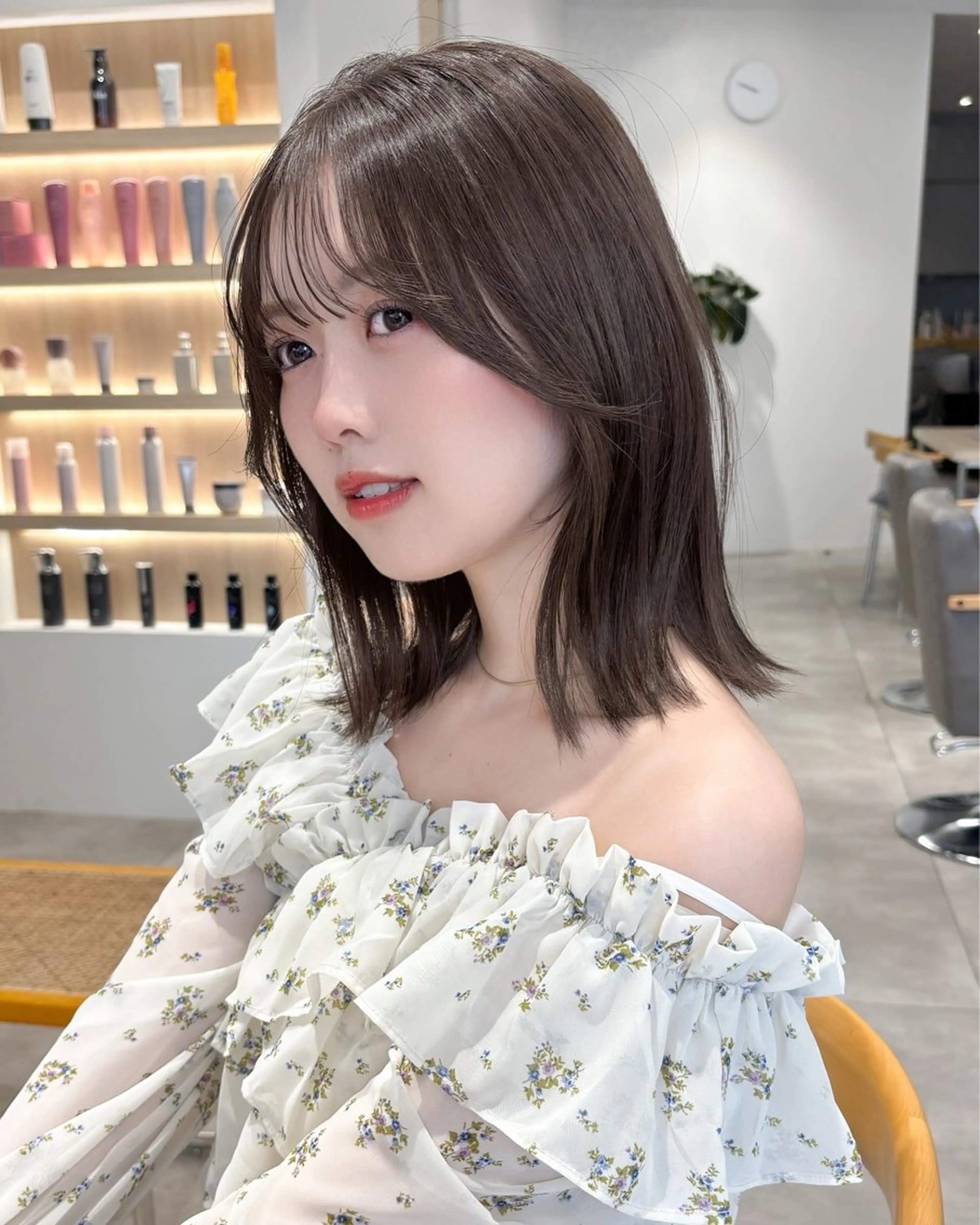 ミディアム joemi by Unami所属・ばんちなつ / ボブ/透明感カラーのヘアスタイル