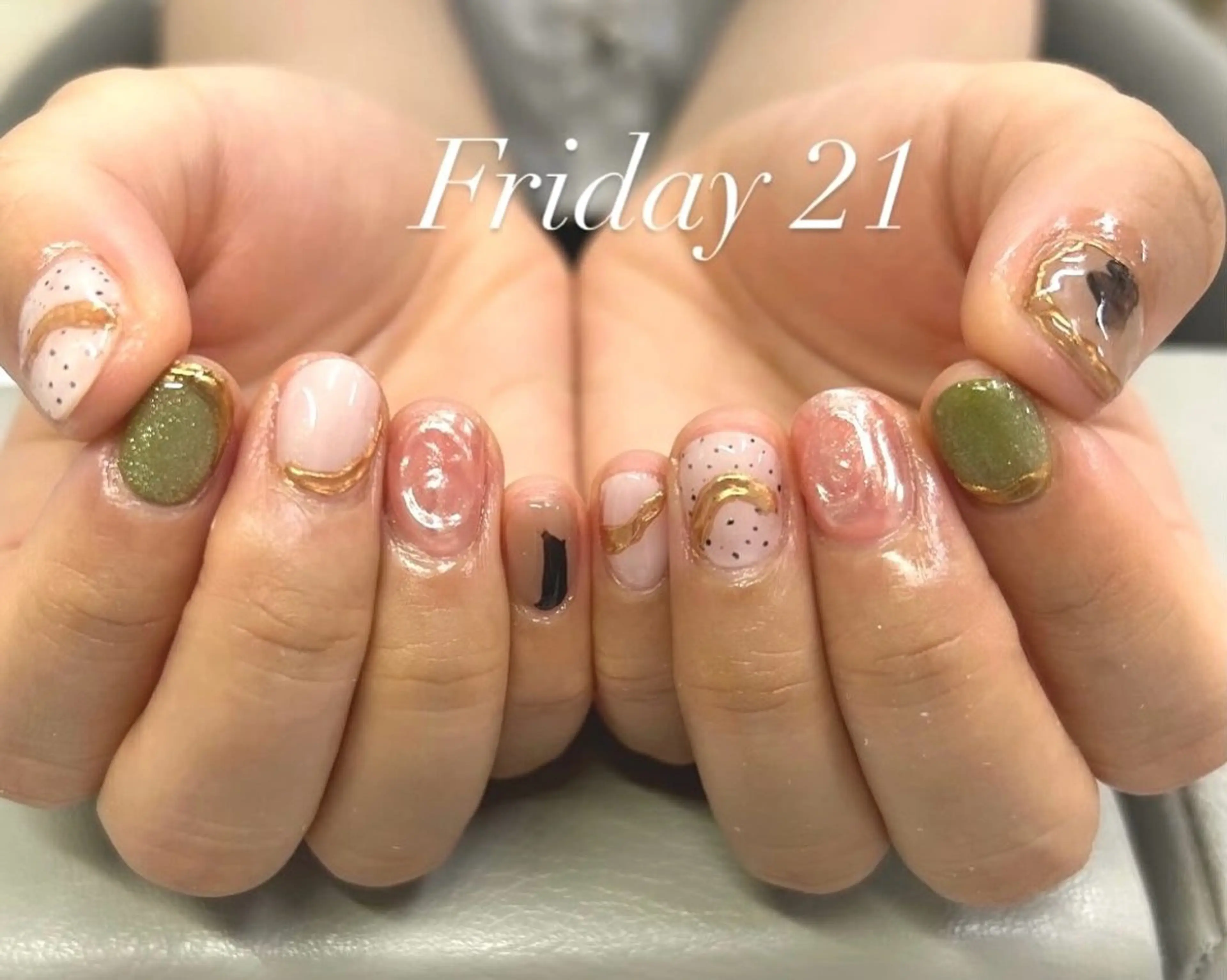 ネイル ネイルサロン Friday 21のネイルデザイン