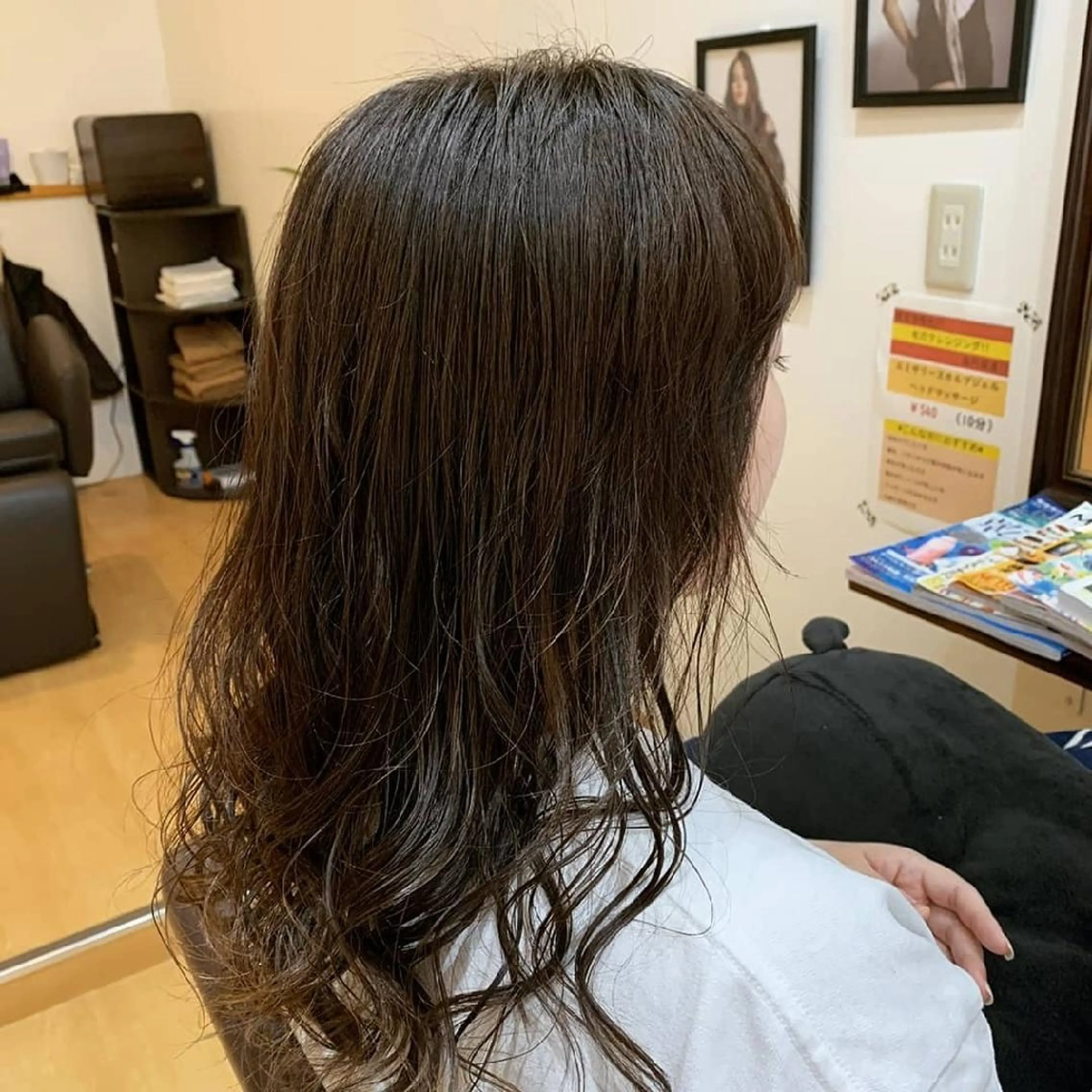 ロング カラー ベージュカラー サトウ シューイチのヘアスタイル