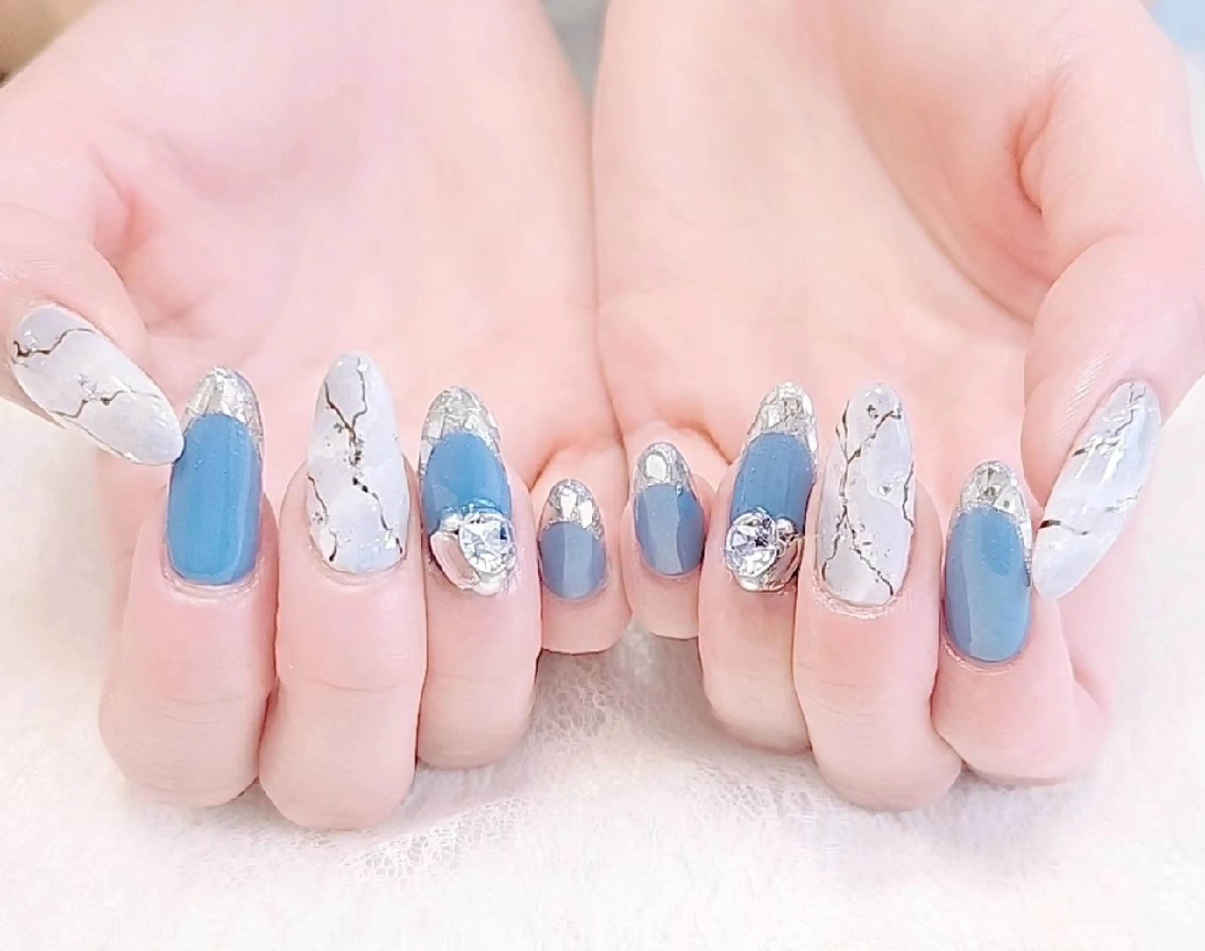 ネイル Nailsalon  Wisteriaのネイルデザイン