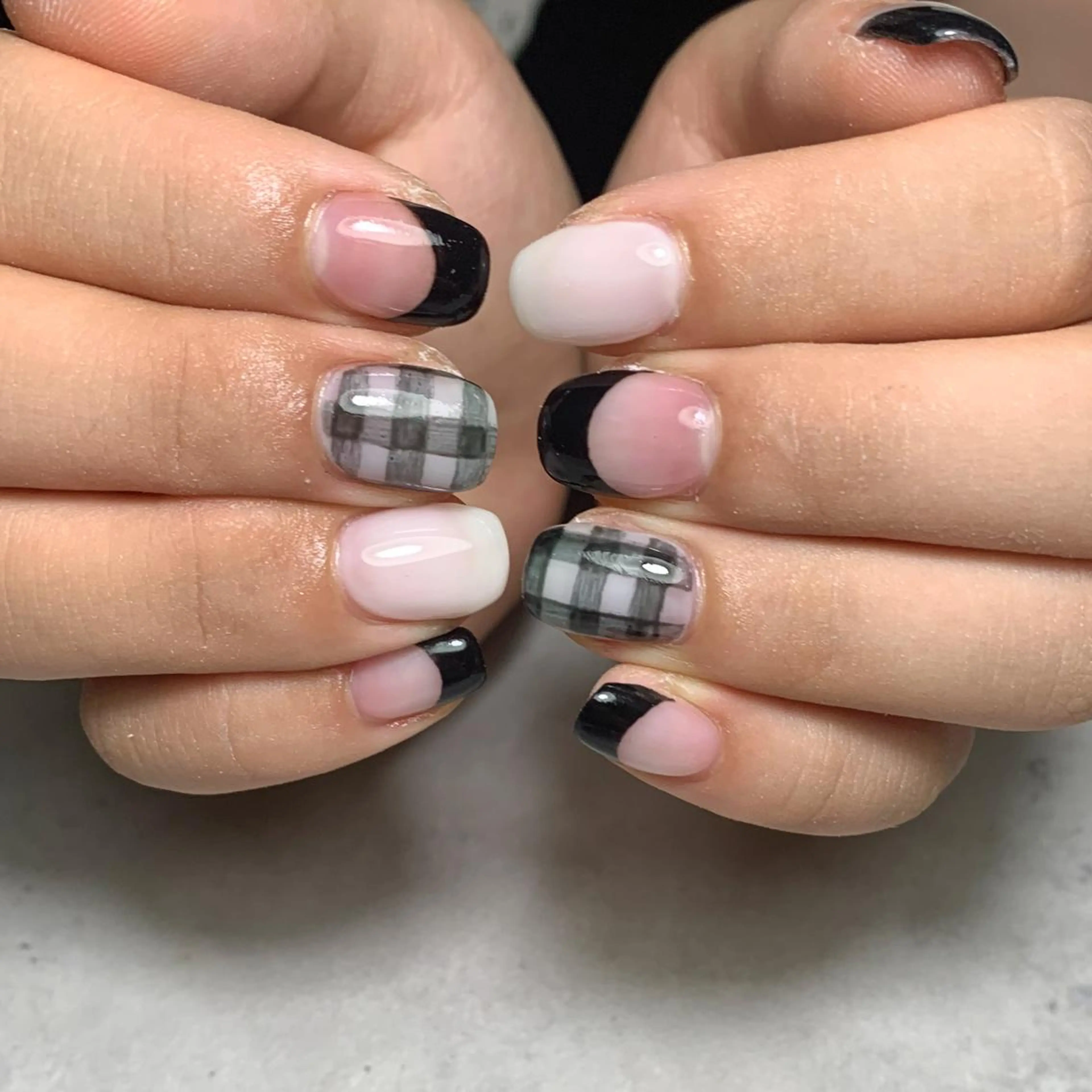 ネイル FIORITURA aiのネイルデザイン