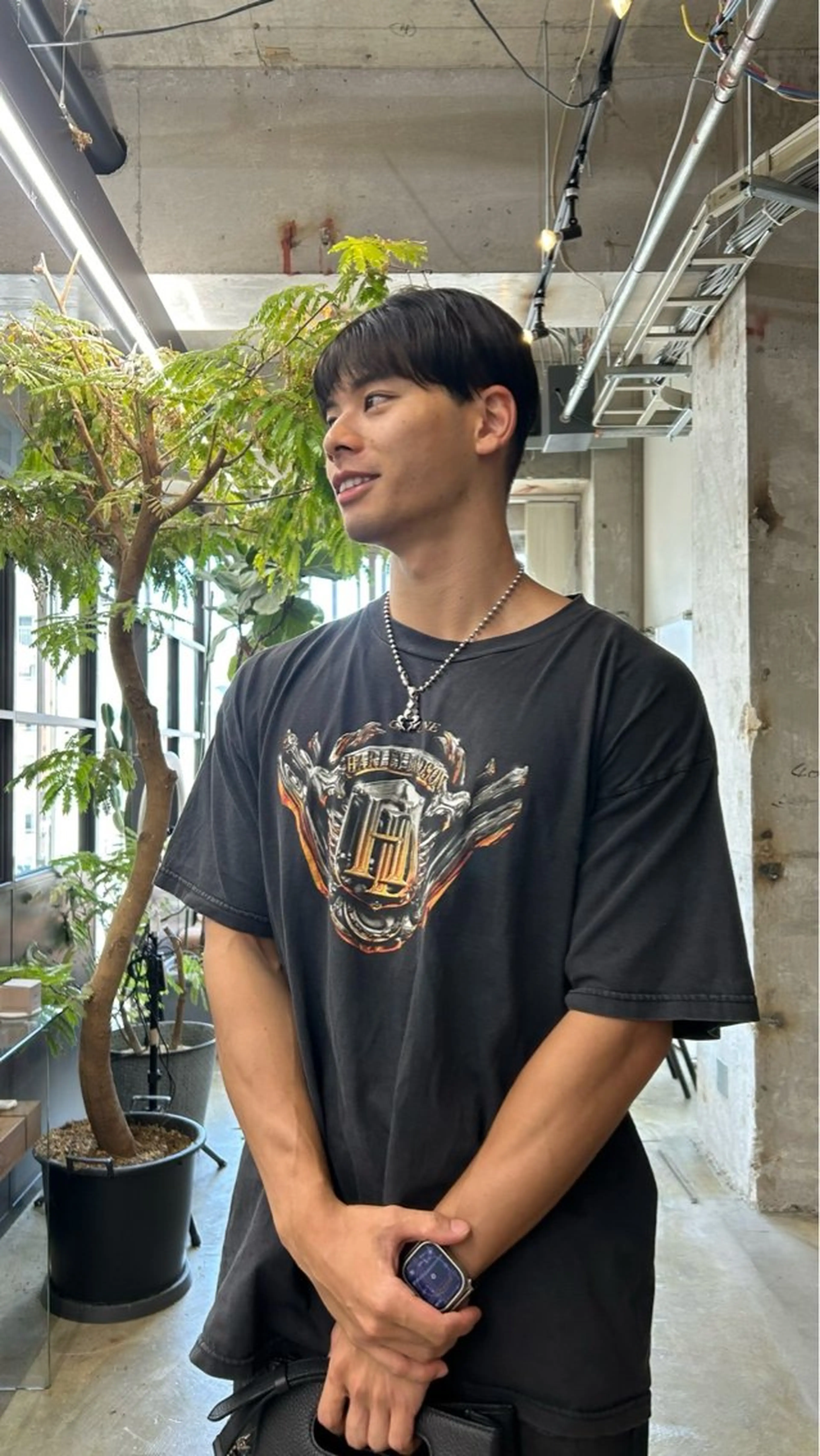 ショート パーマ 愛加ブリーチ・ レイヤー・パーマのヘアスタイル