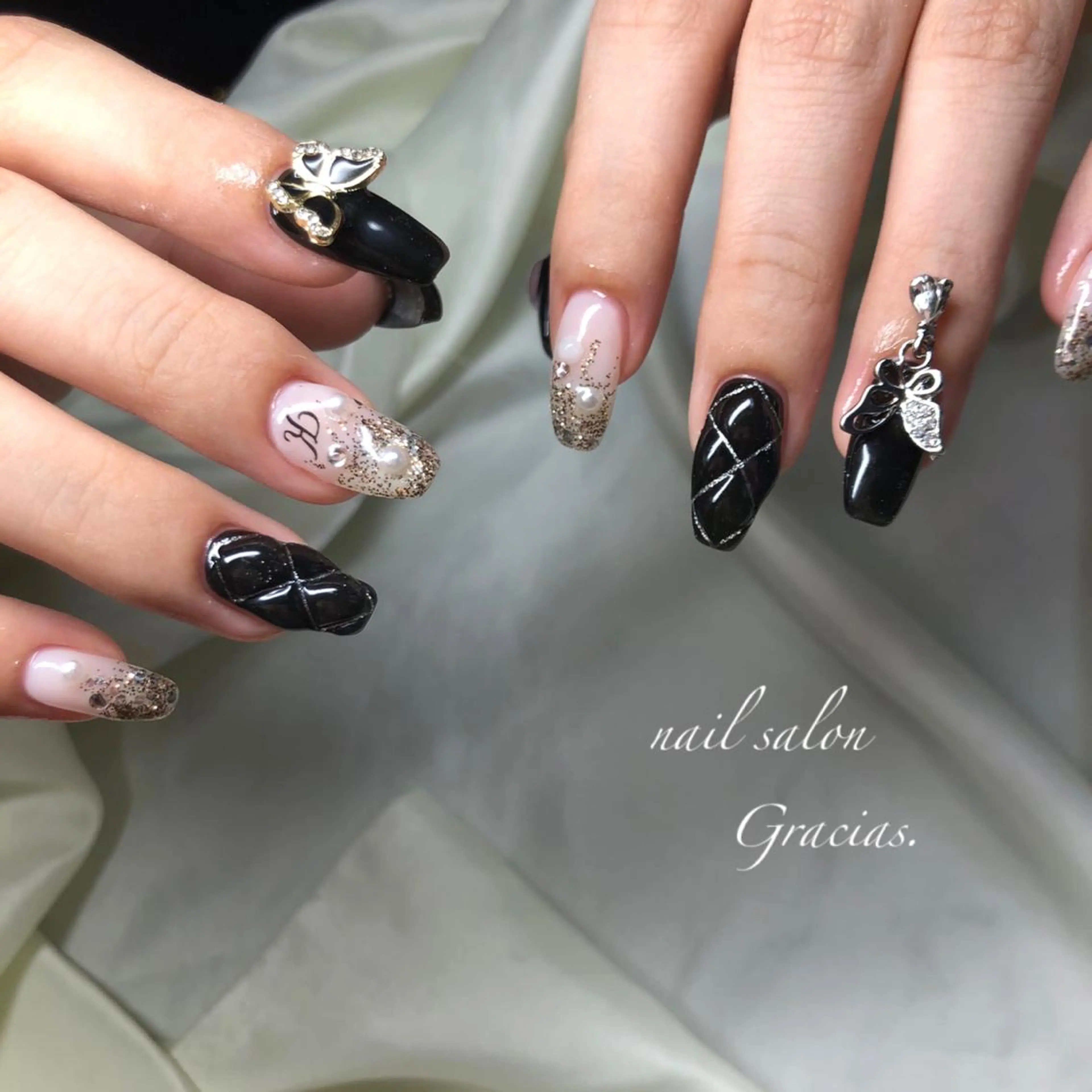 ネイル Gracias. rieのネイルデザイン