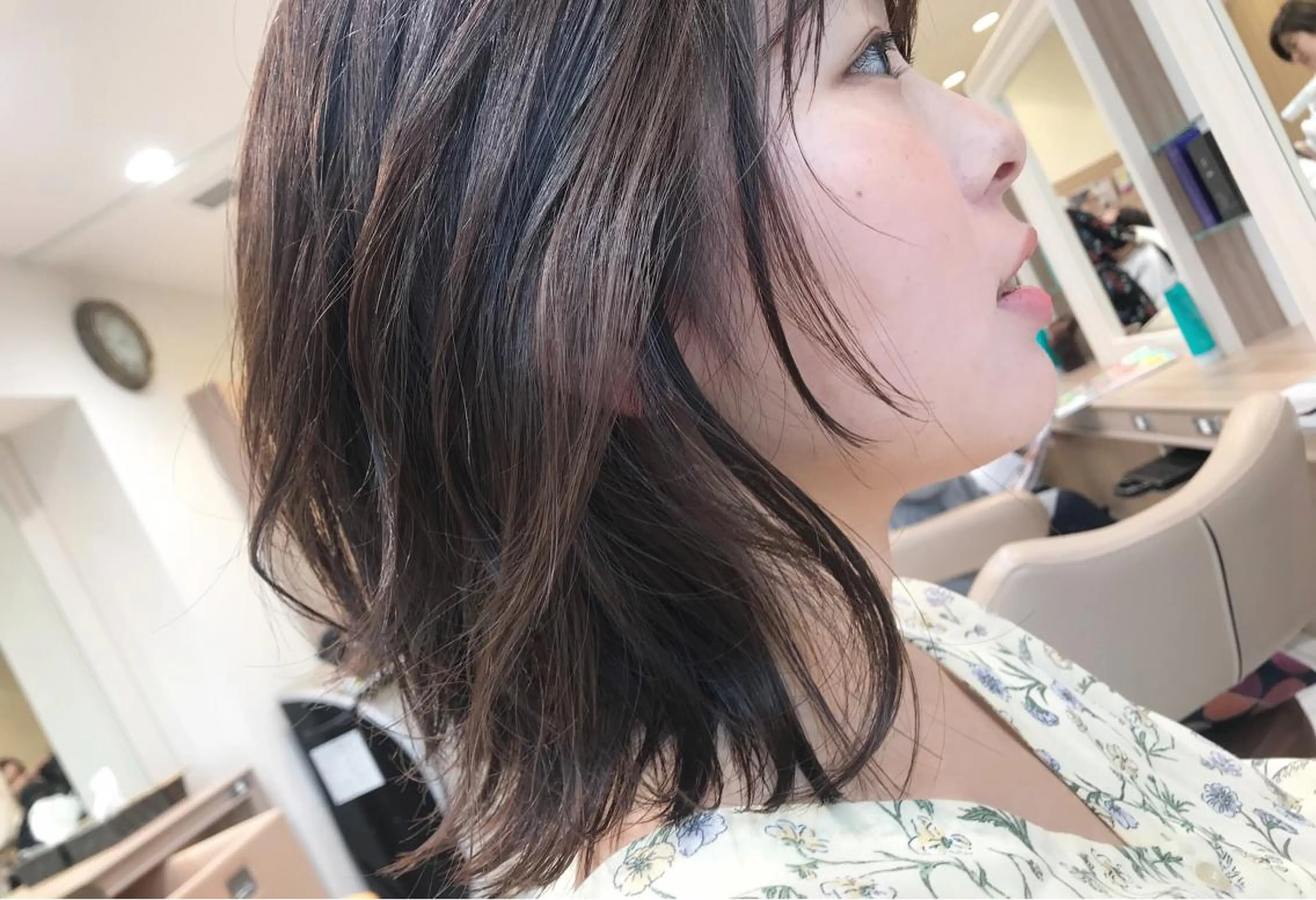ミディアム カラー 透明感カラー イルミナカラー 当日予約🆗✂︎ ウエモト　タクのヘアスタイル