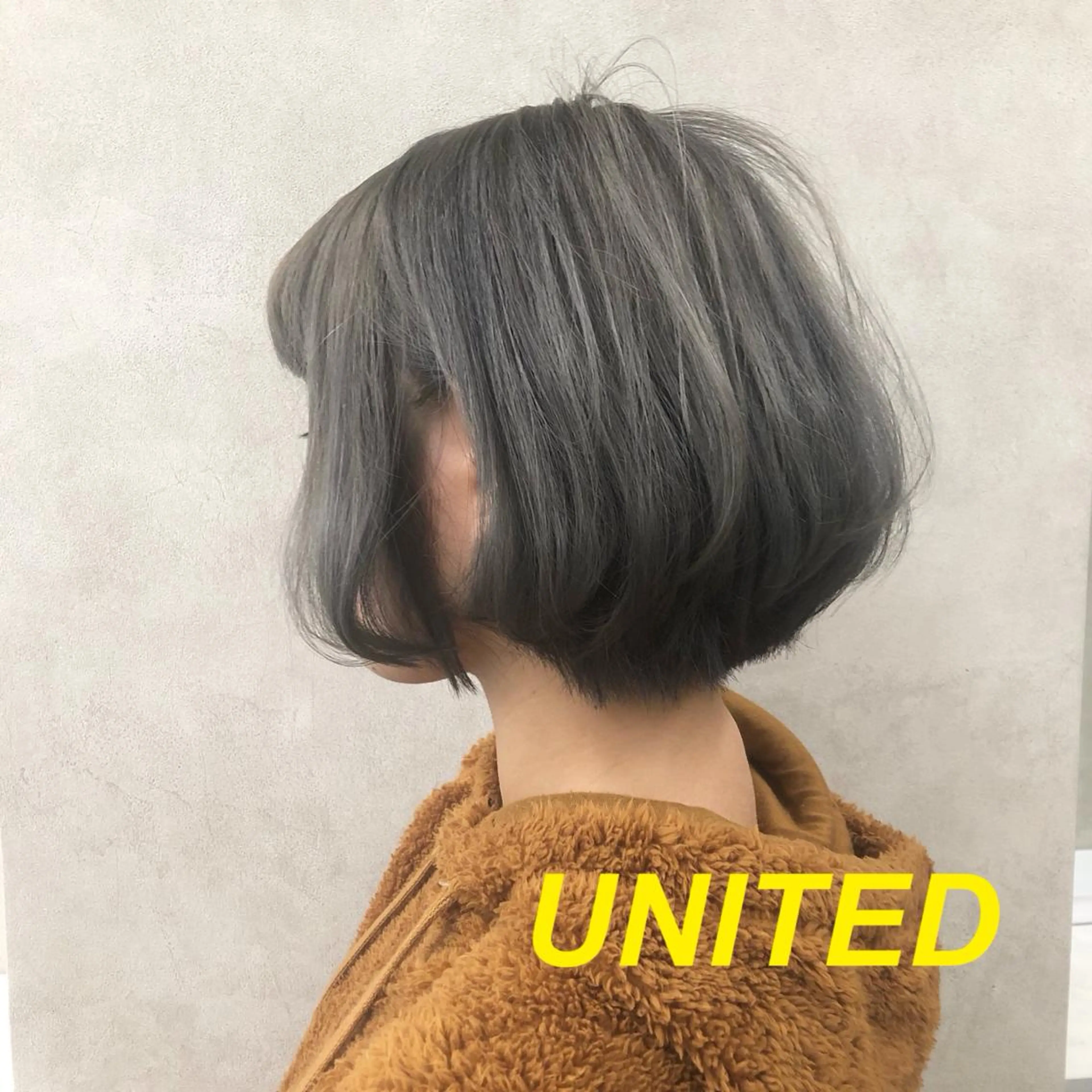 ショート カラー グレージュ 🤎カラー比率90% 🤍TAKAYAのヘアスタイル