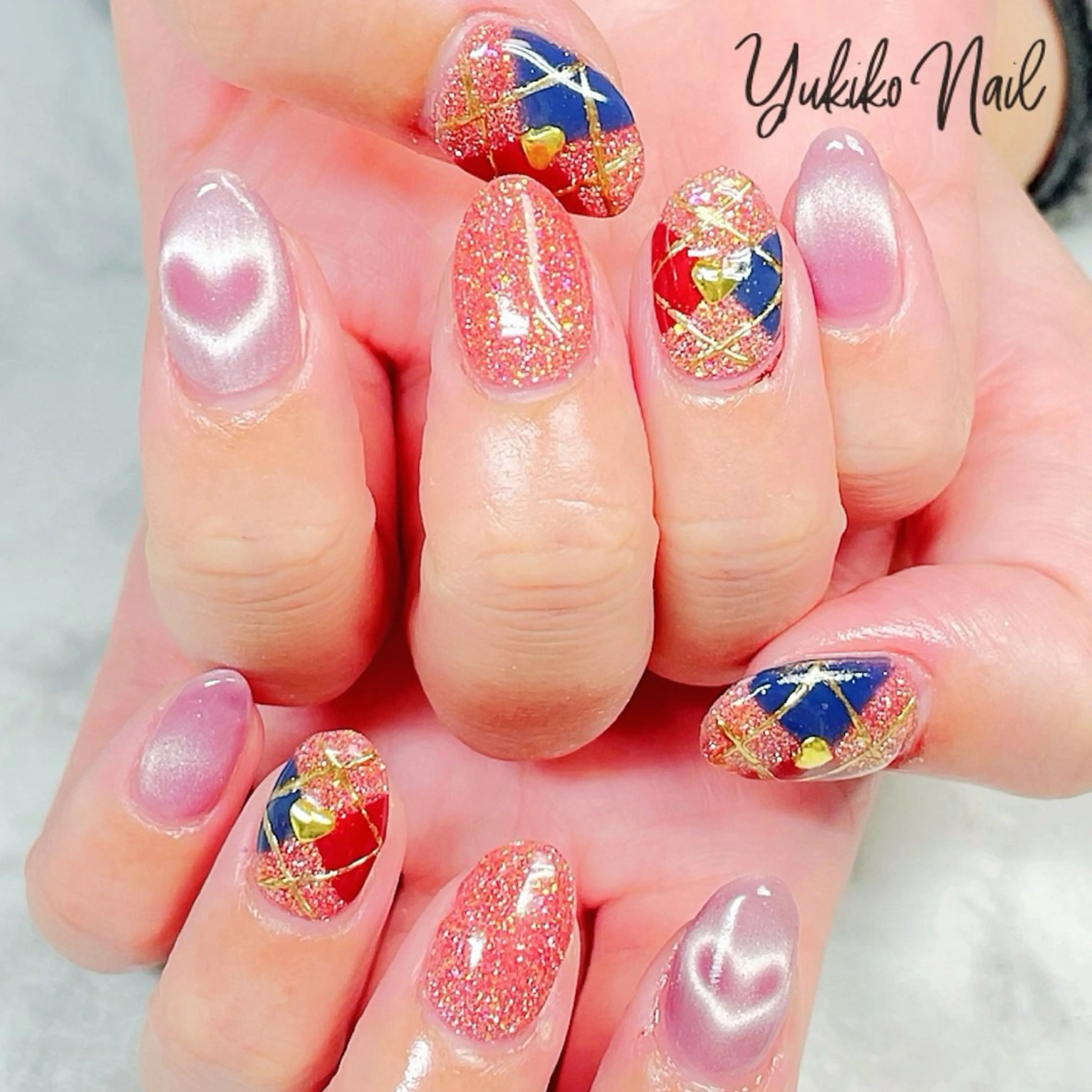 ネイル フラッシュネイル ハート キラキラネイル マグネットネイル ハンドネイル ユキコ ネイルのネイルデザイン