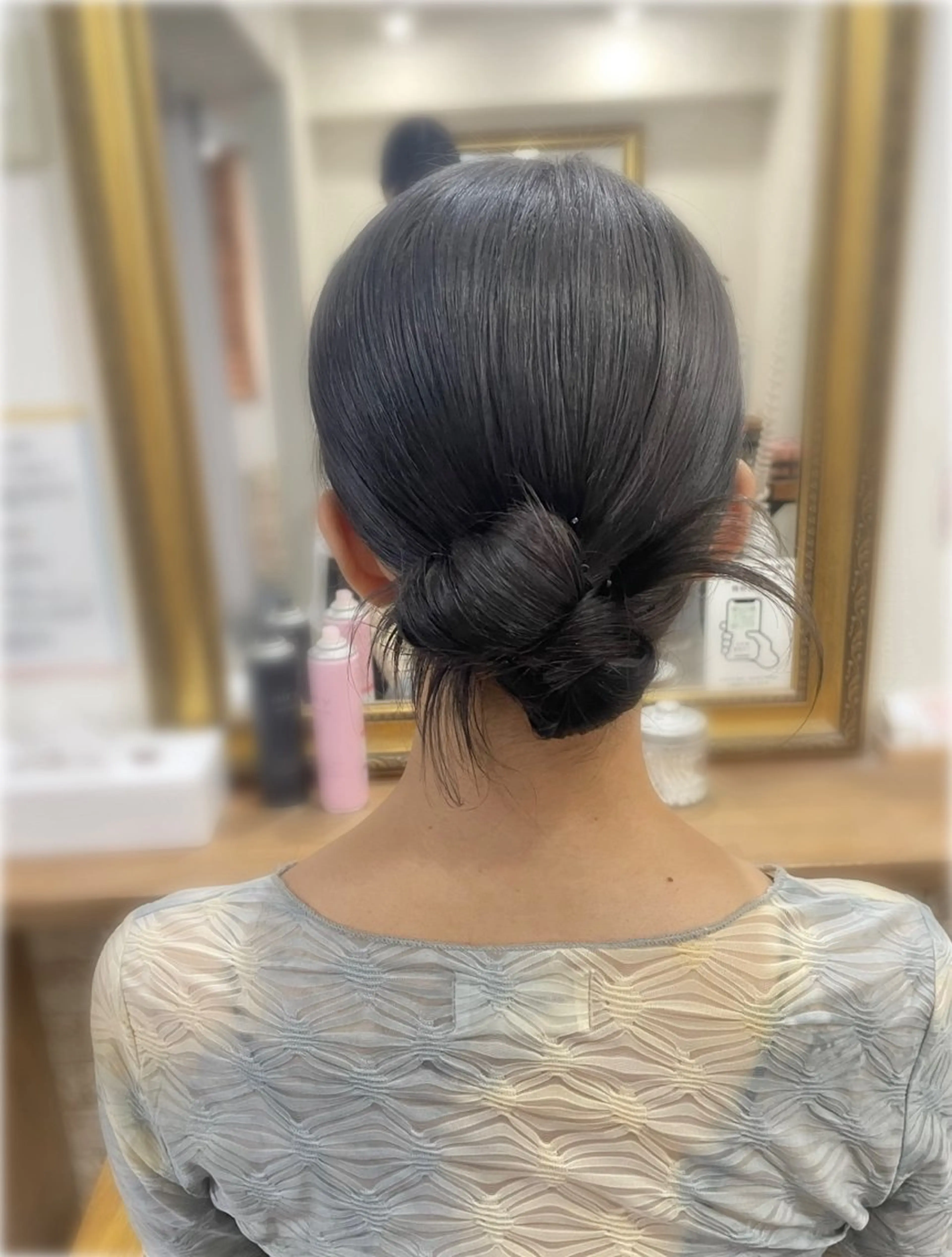 セミロング ヘアアレンジ セットサロンCURE YUKIOKAのヘアスタイル