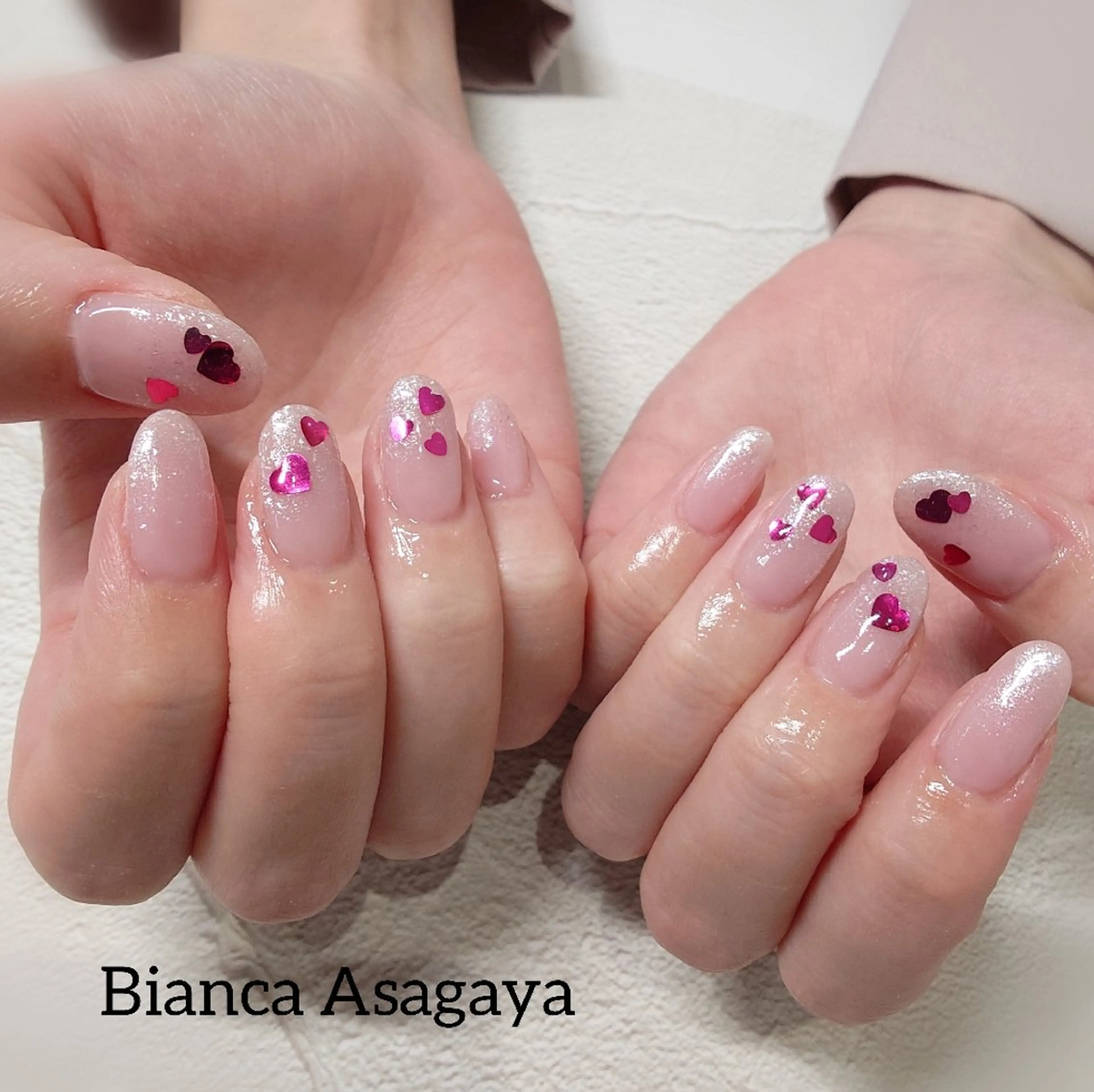 ネイル ハート シンプルネイル Bianca TANAKAのネイルデザイン