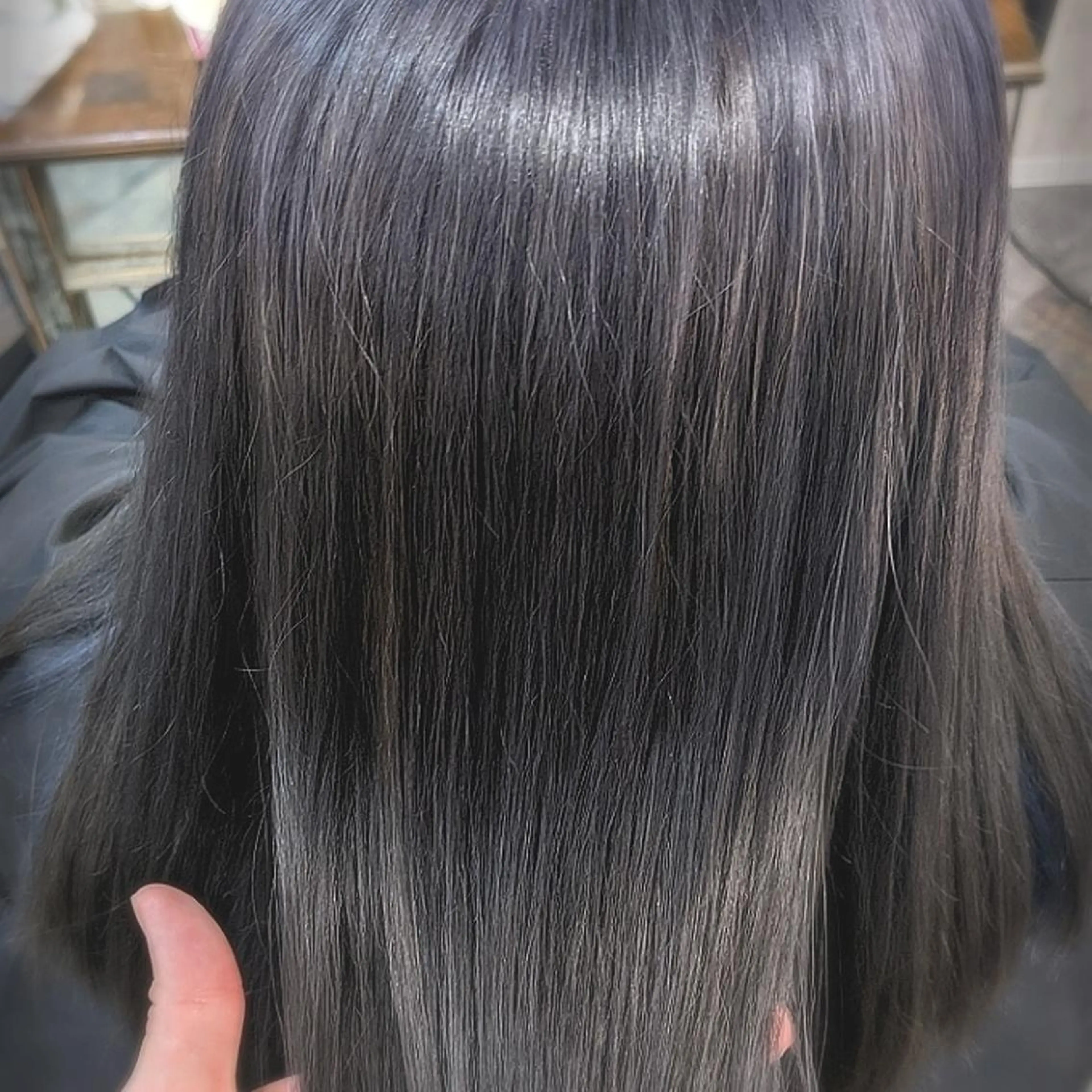 セミロング 切りっぱなしボブ ショートボブ セミロングパーマ ミストバング ボブ メンズパーマ/顔周り レイヤーカット/えののヘアスタイル