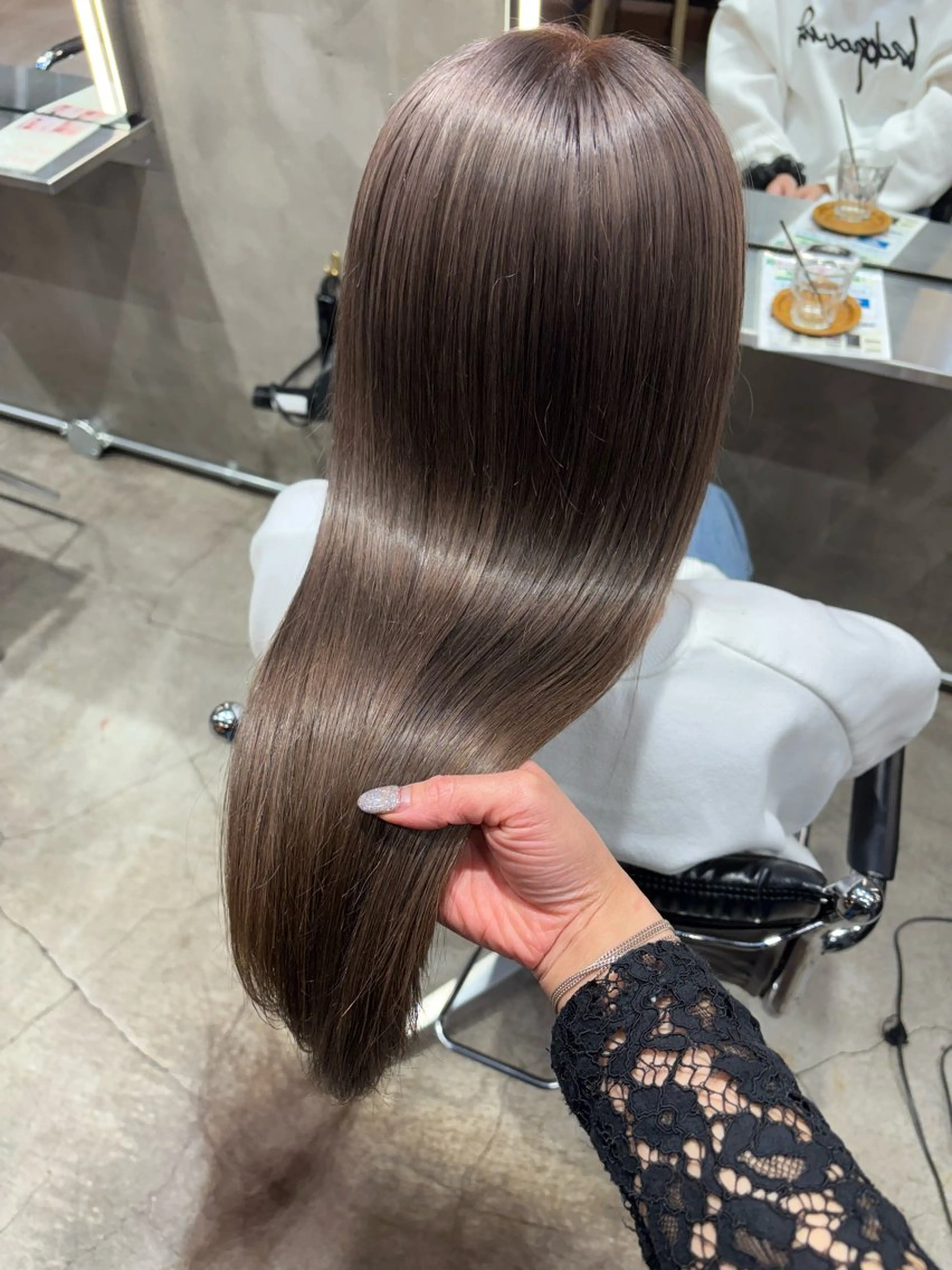 ロング カラー カット ヘアカラー 縮毛矯正 トリートメント 似合わせカラー / レイヤーMADOKAのヘアスタイル