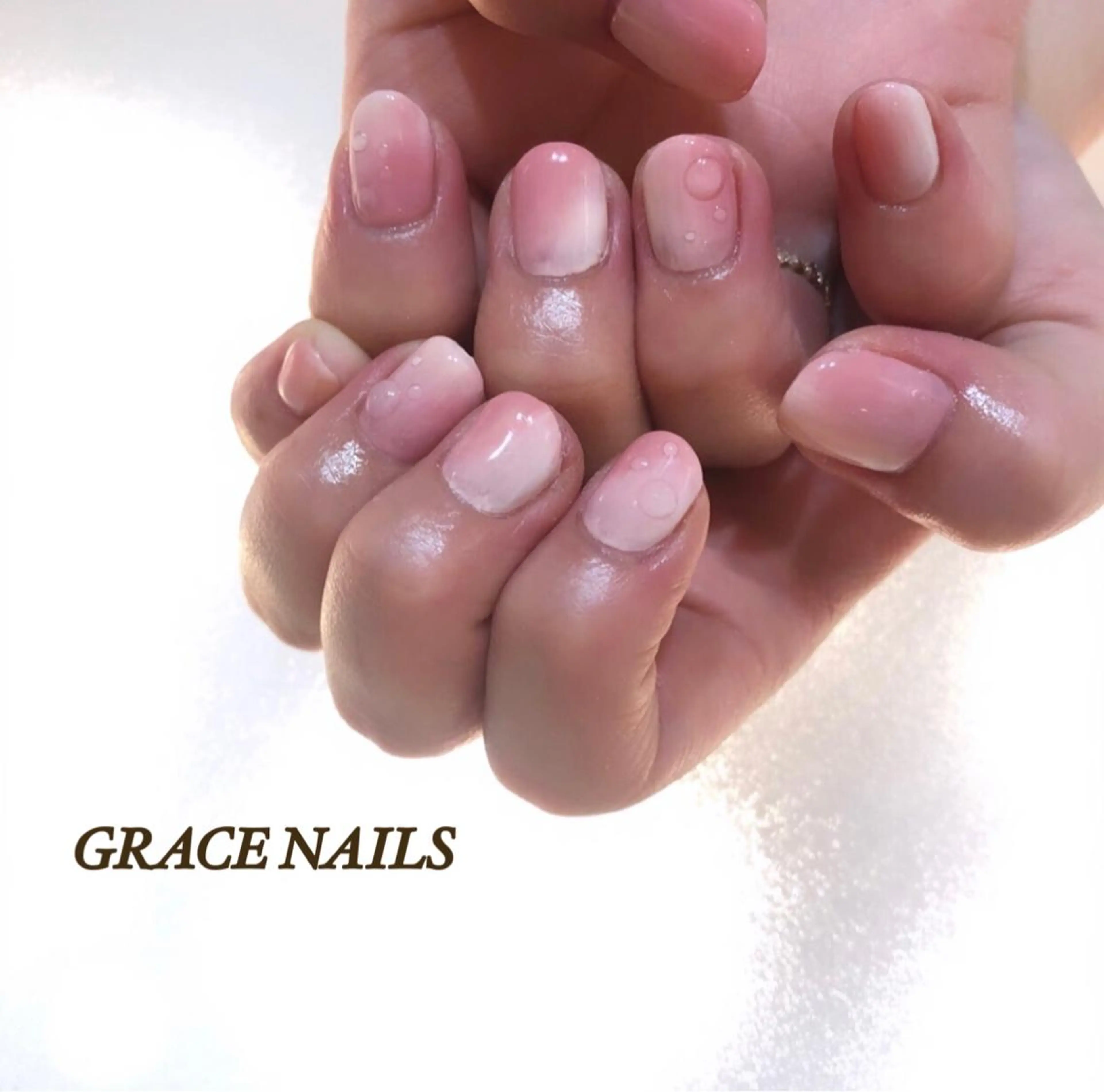 ネイル ハンドネイル フットネイル GRACE NAILSのネイルデザイン