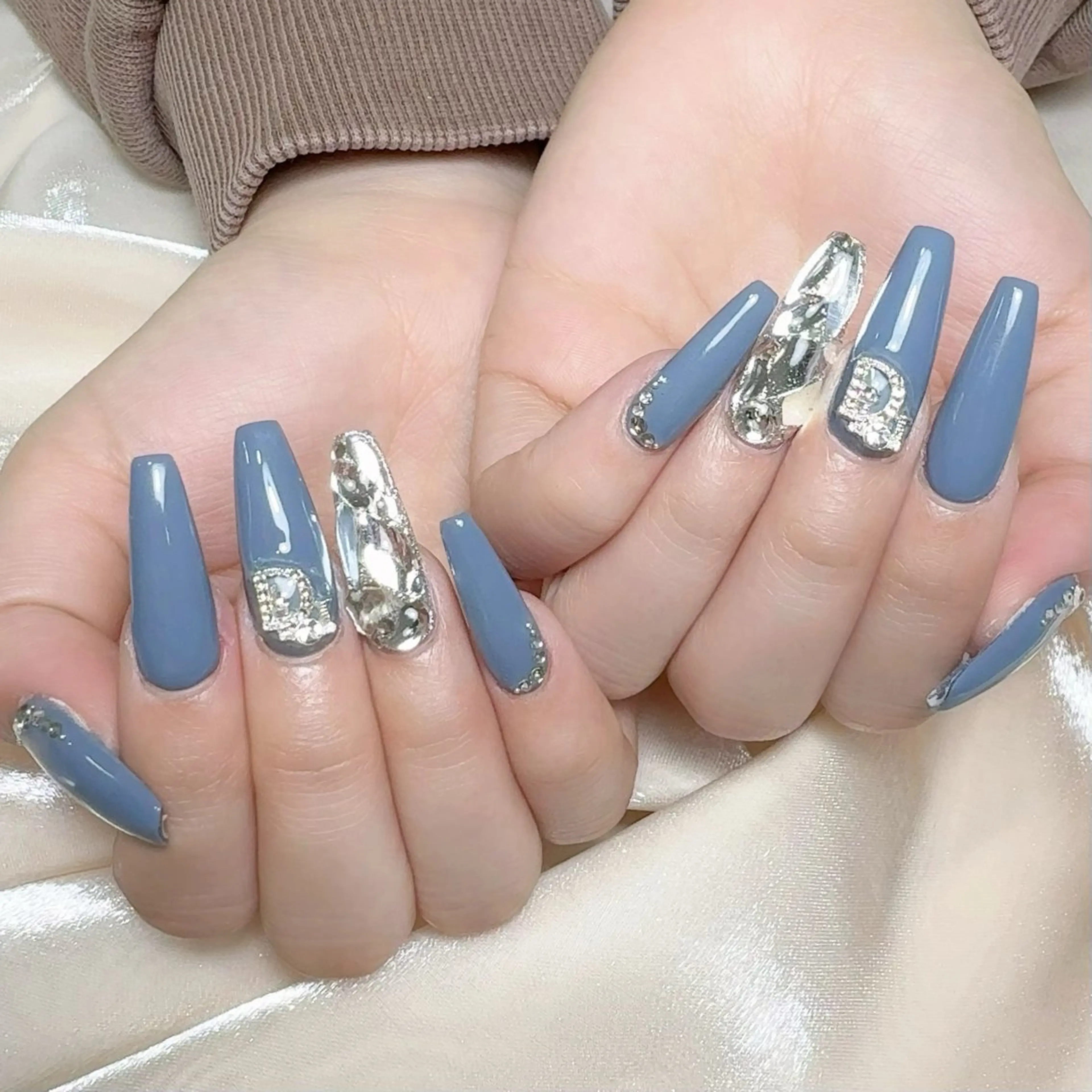 メンズ ネイル メンズ韓国風 アートネイル オーロラネイル ガーリー キラキラネイル ハンドネイル Nail salon 木にいるのネイルデザイン