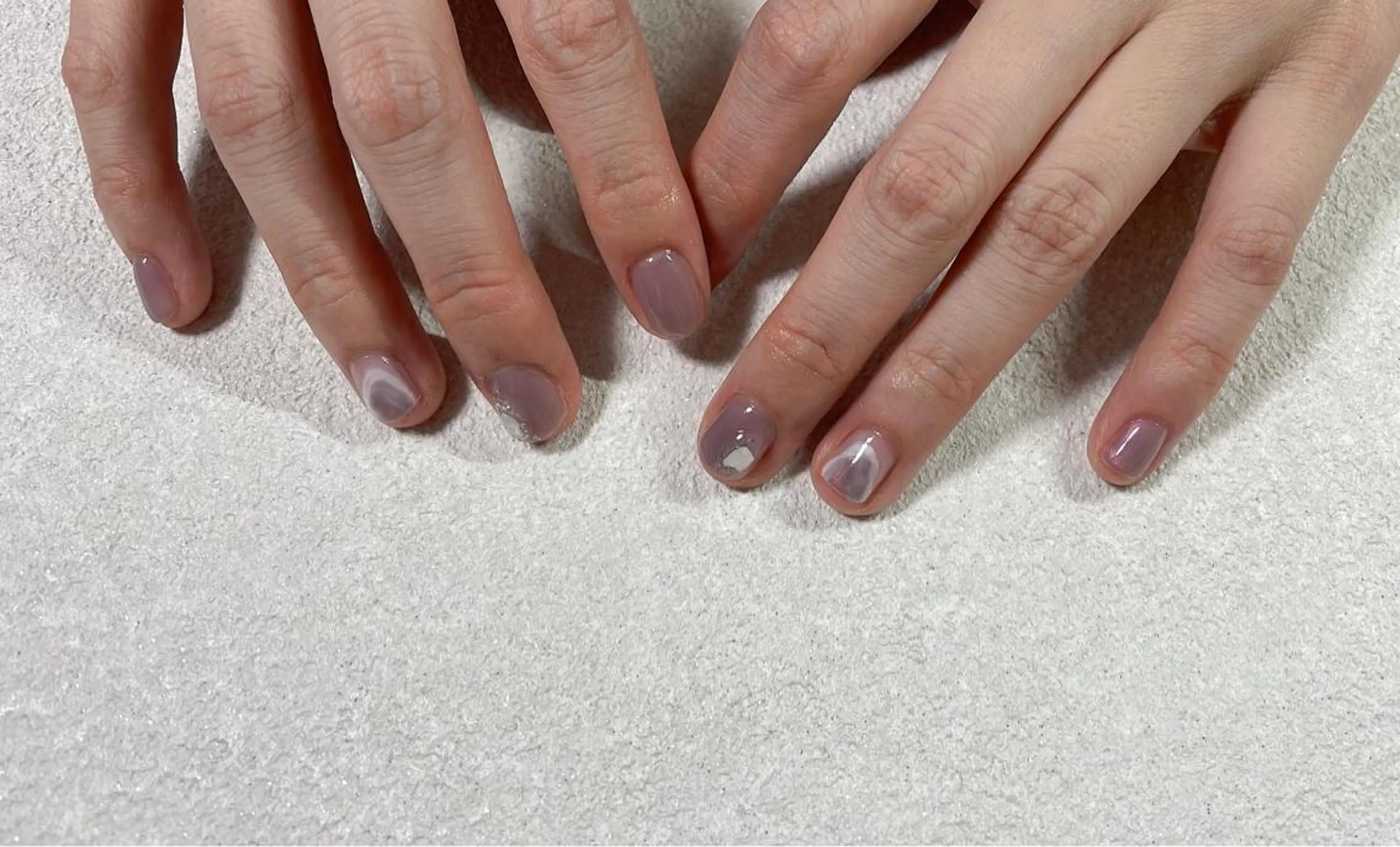 ネイル オーロラネイル フラワーネイル フットネイル フレンチネイル ジェルネイル kikinail 溝の口のネイルデザイン