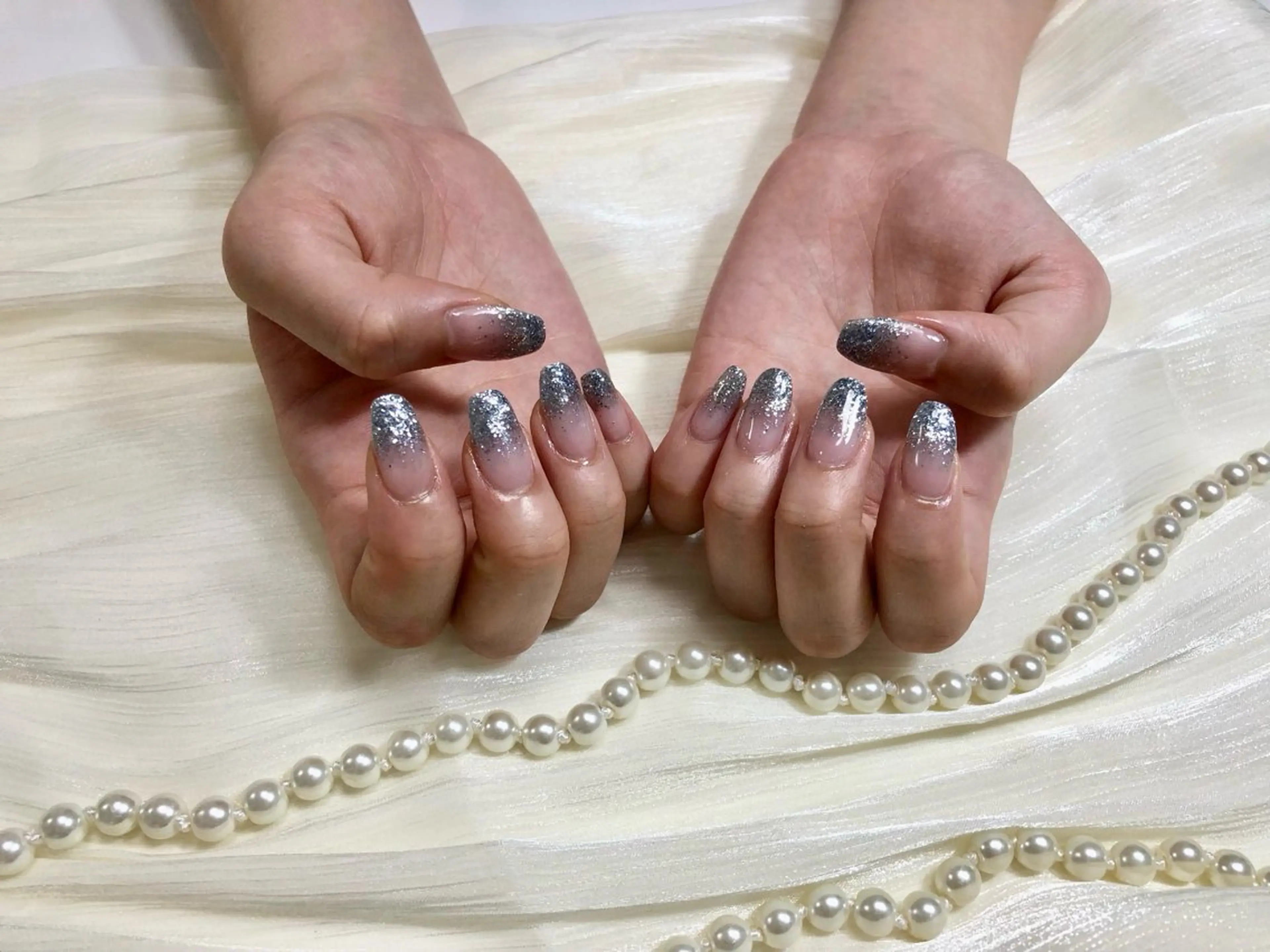 ネイル ラメ(グリッター) ラメグラデーション ハンドネイル エリ🫧 nail池袋東口のネイルデザイン