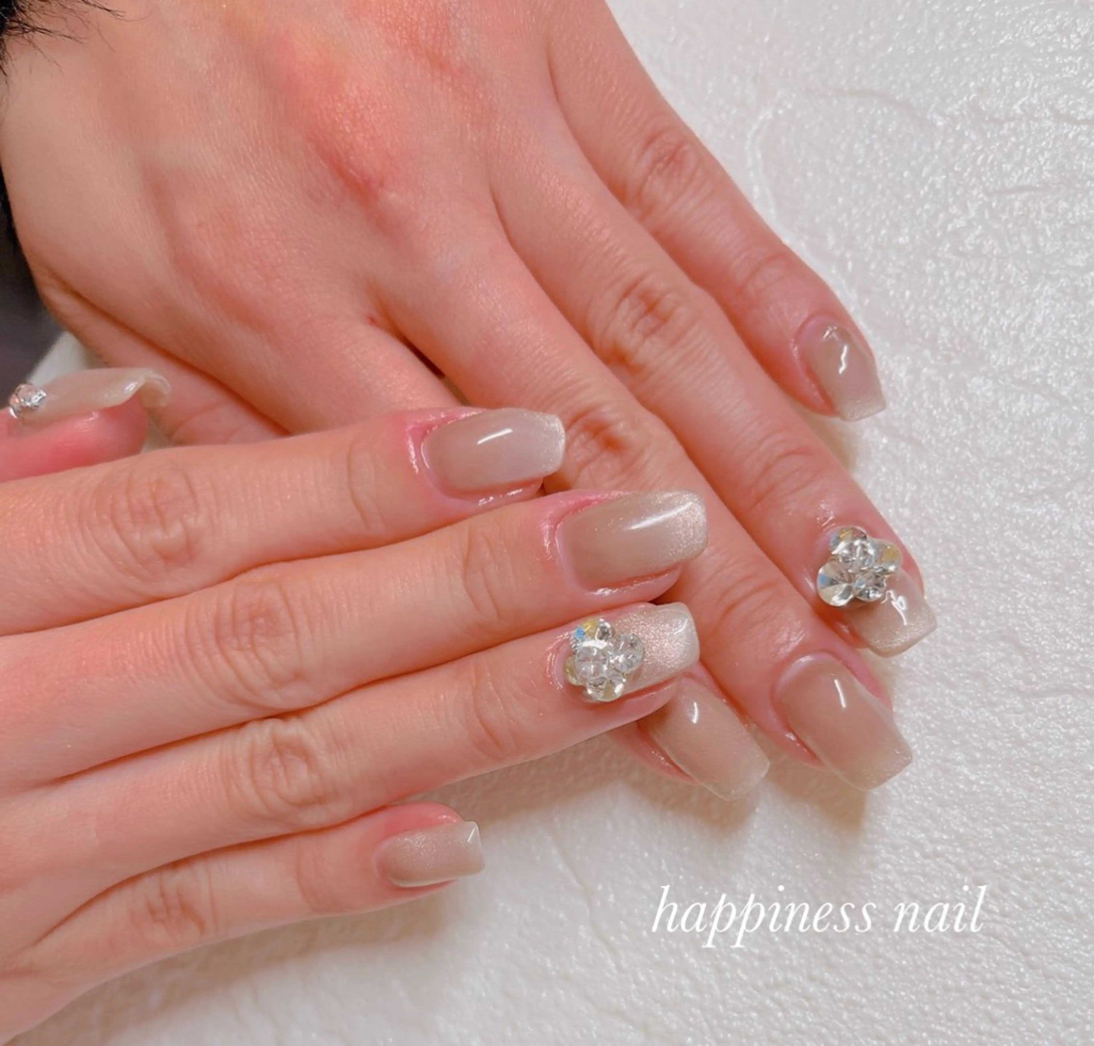 ネイル フレンチネイル マグネットネイル マグネットフレンチ ハンドネイル happiness nailのネイルデザイン