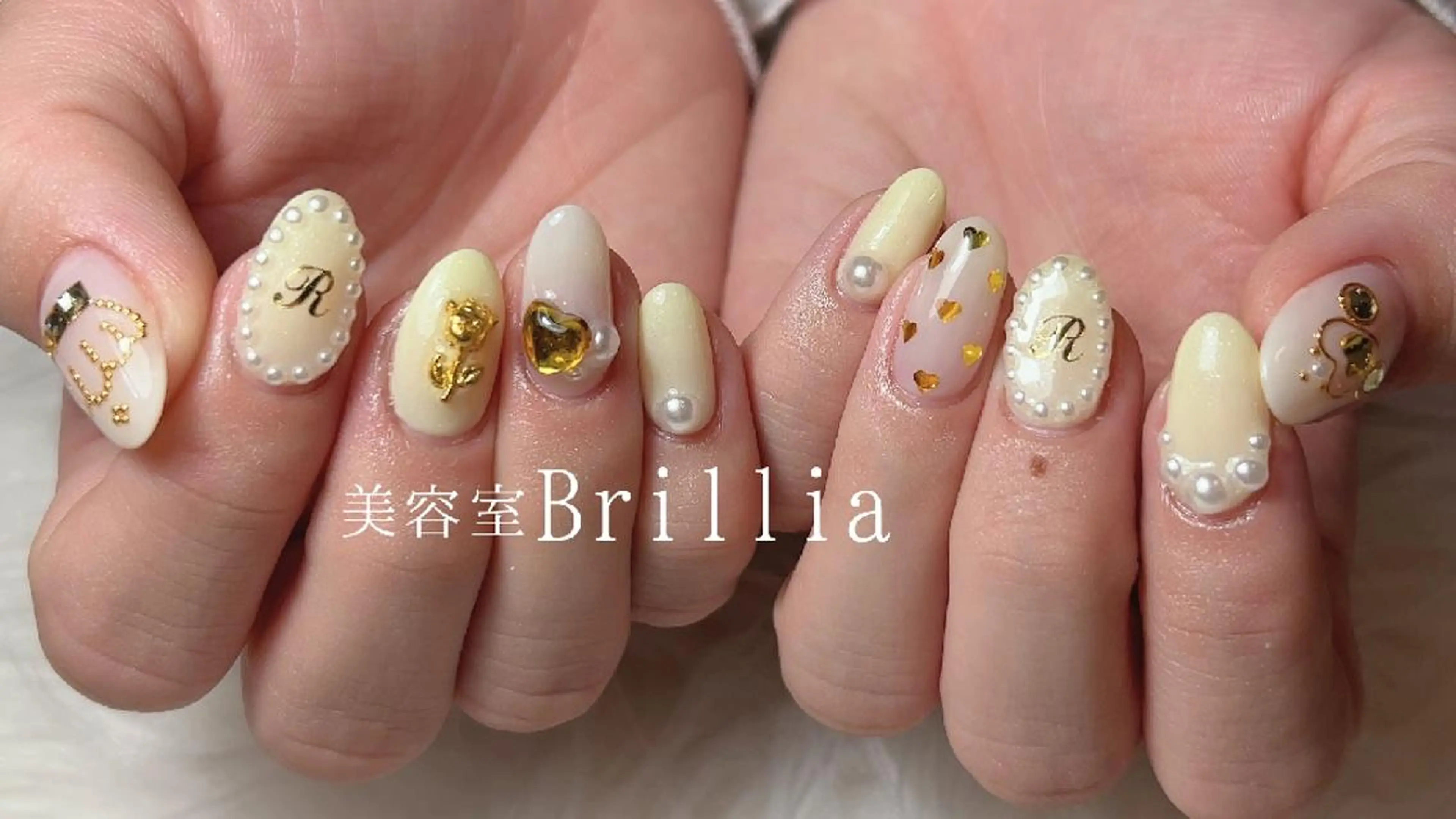 ネイル ハンドネイル 柴田 彩のネイルデザイン