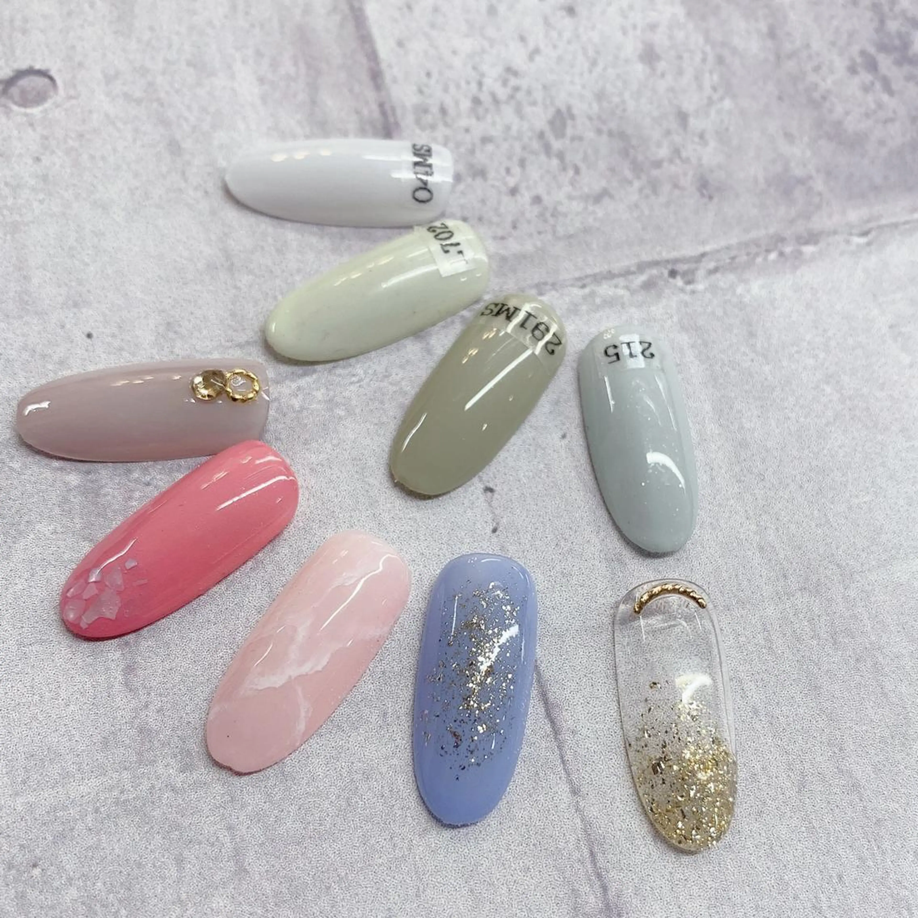 ネイル Nailist Risaのネイルデザイン