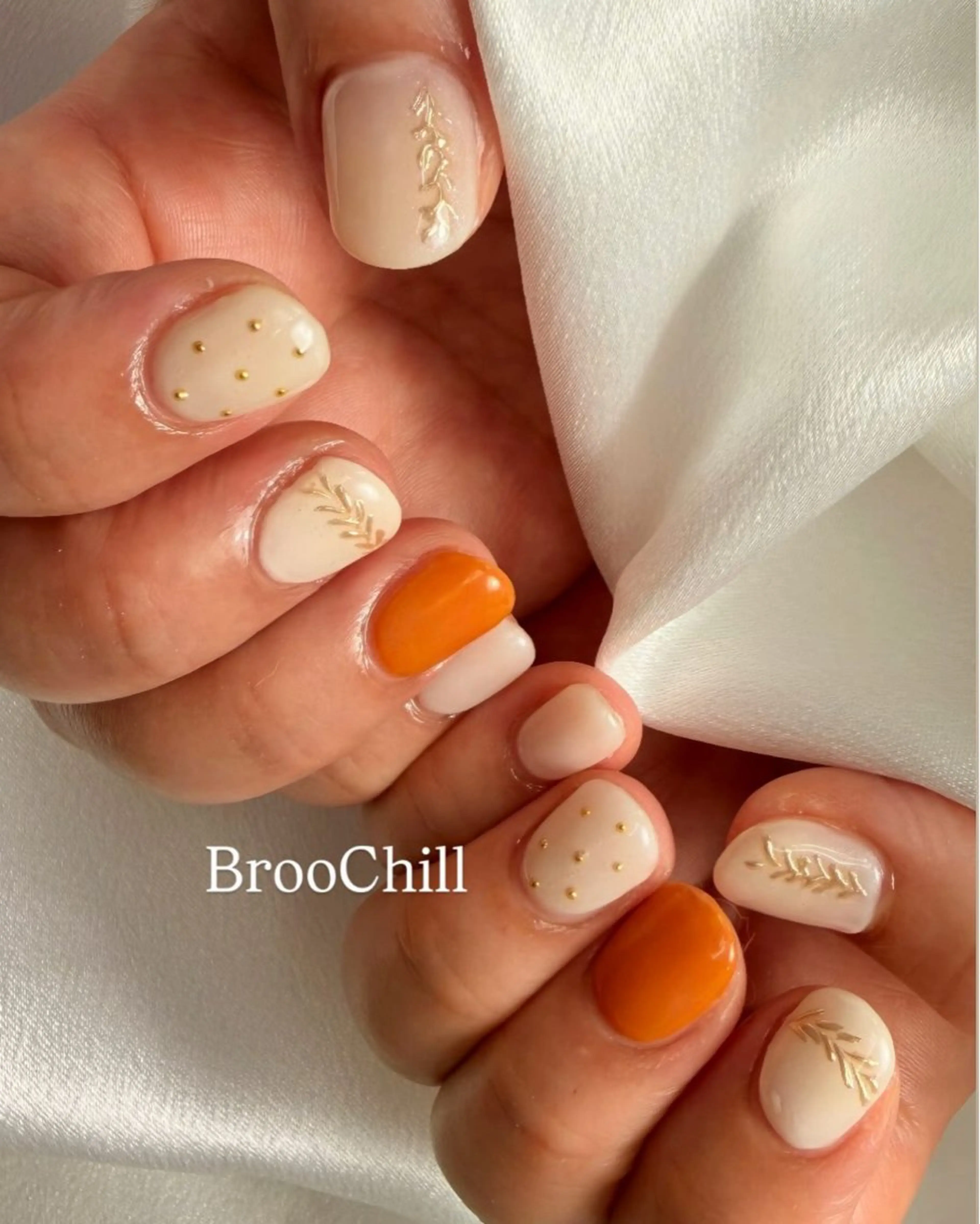 ネイル アートネイル ワンカラーネイル nail salon BrooChillのネイルデザイン
