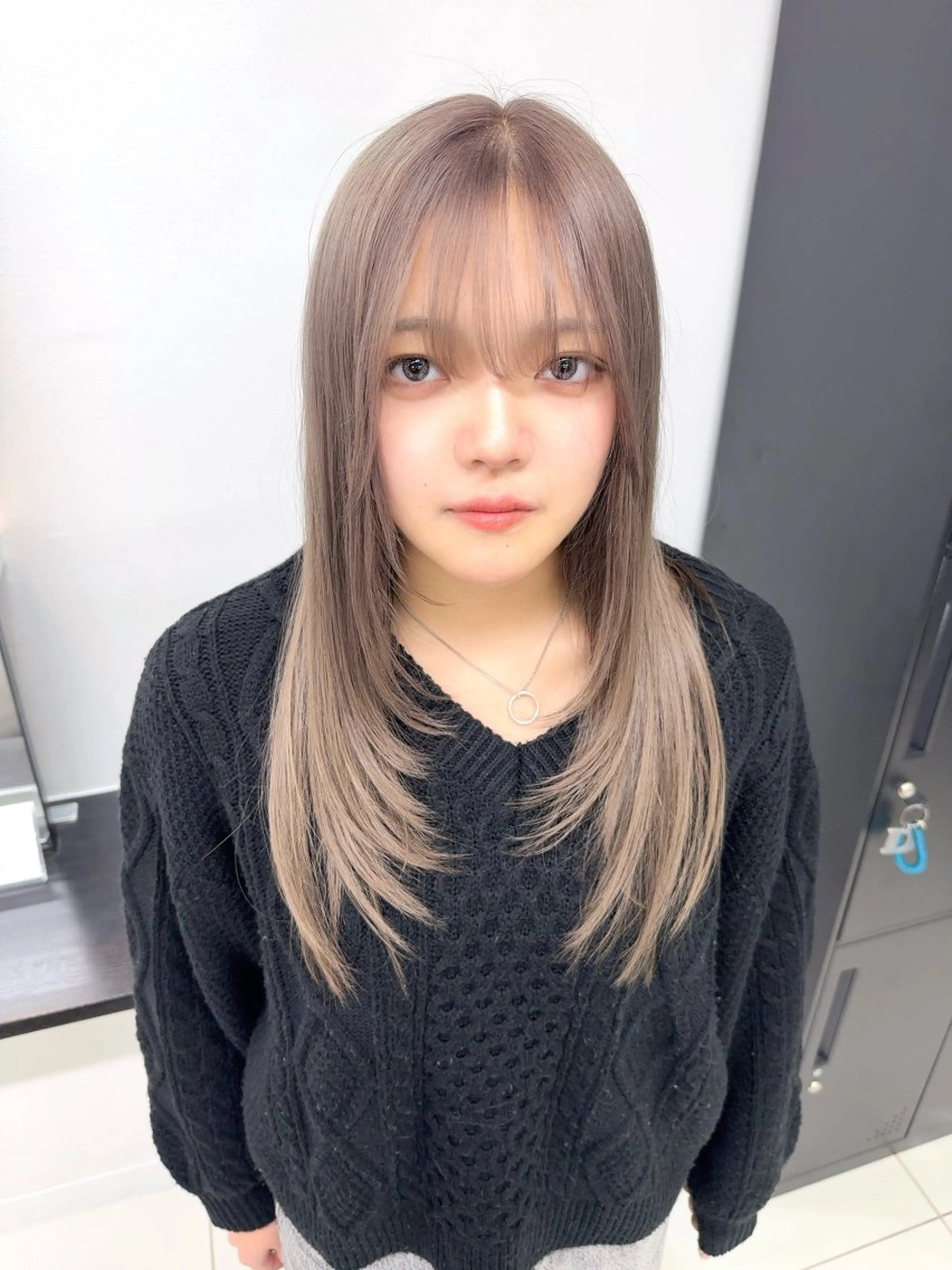 セミロング カラー カット ヘアカラー トリートメント 🍀お悩み改善憧れの 美髪　小林風雅のヘアスタイル