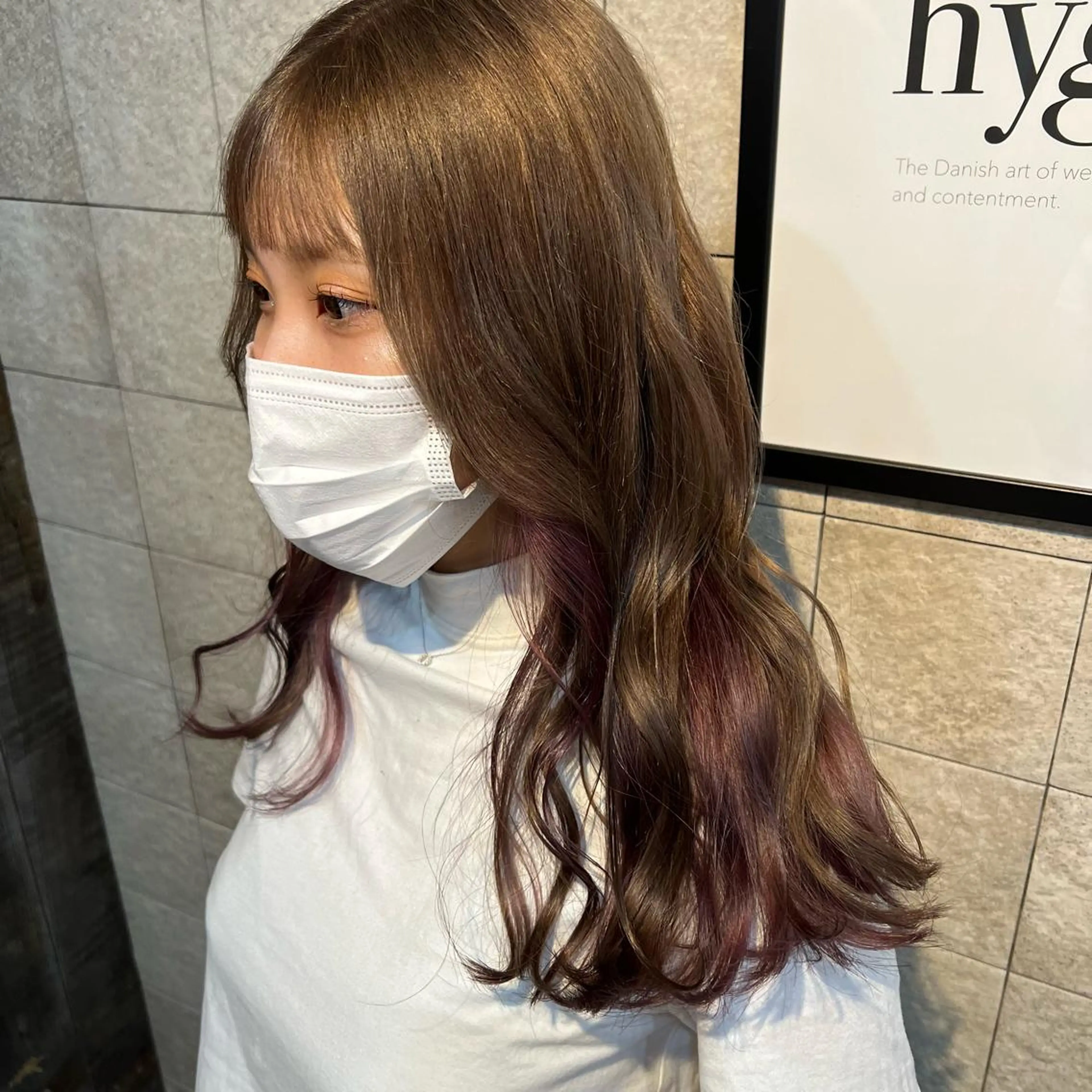 ロング mia over hairのヘアスタイル