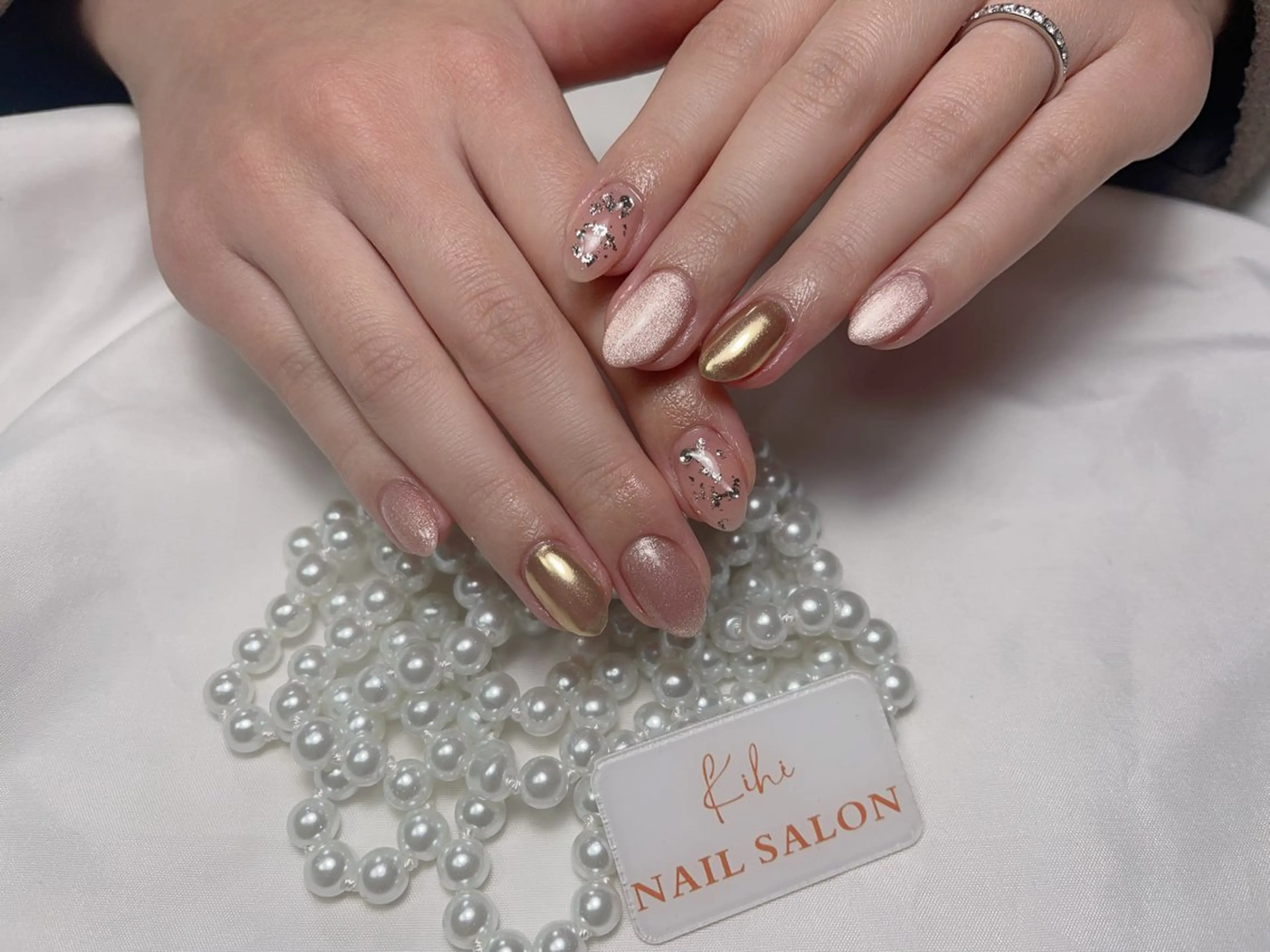 ネイル アートネイル フレンチネイル ジェルネイル グラデーション 韓国ネイル ハンドネイル ハンドケア さくら💮💮 【オフ無料】のネイルデザイン