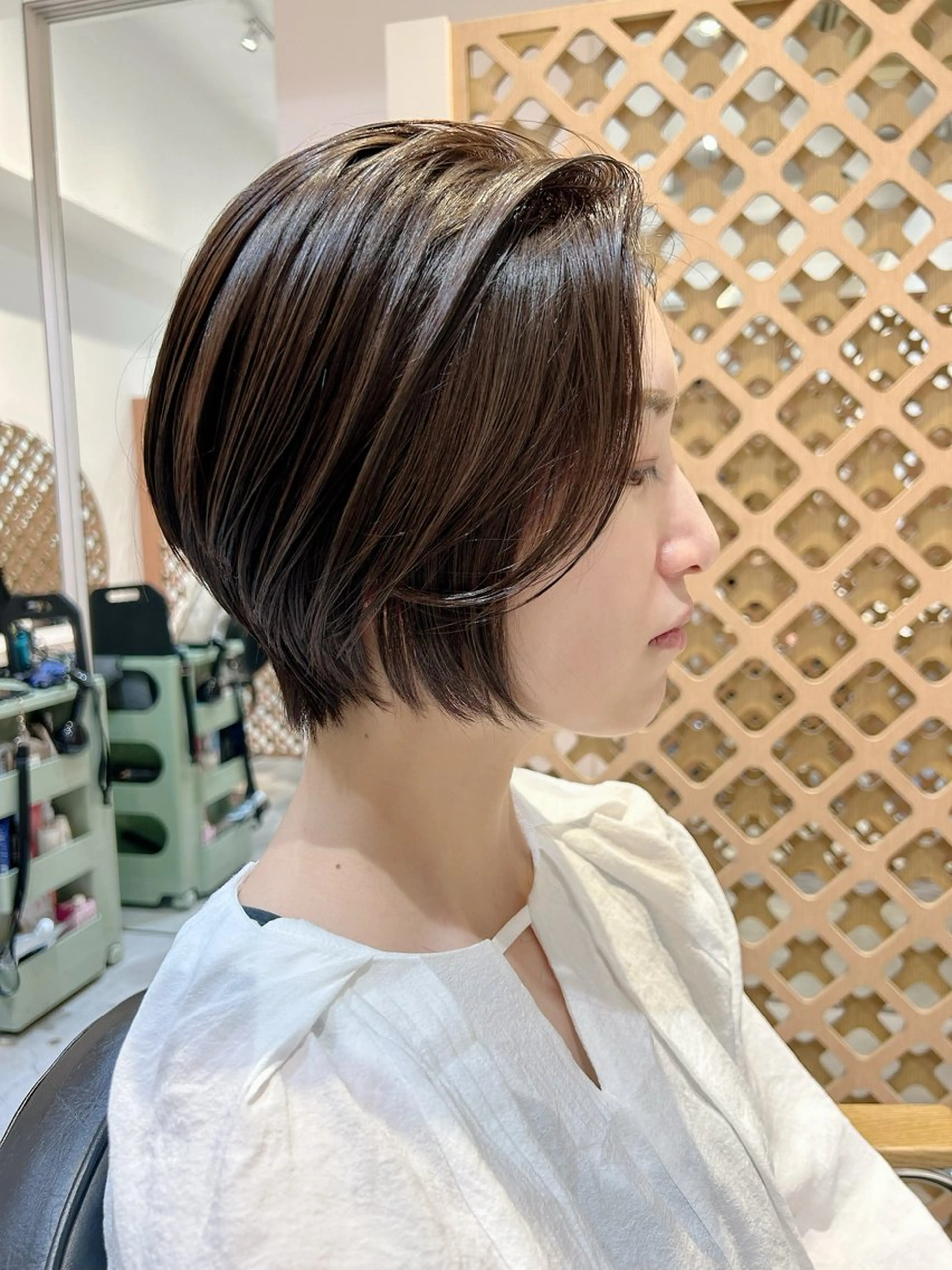 ショート カラー ショートヘア カット ヘアカラー トリートメント マンツーマン施術✂︎ machikaのヘアスタイル