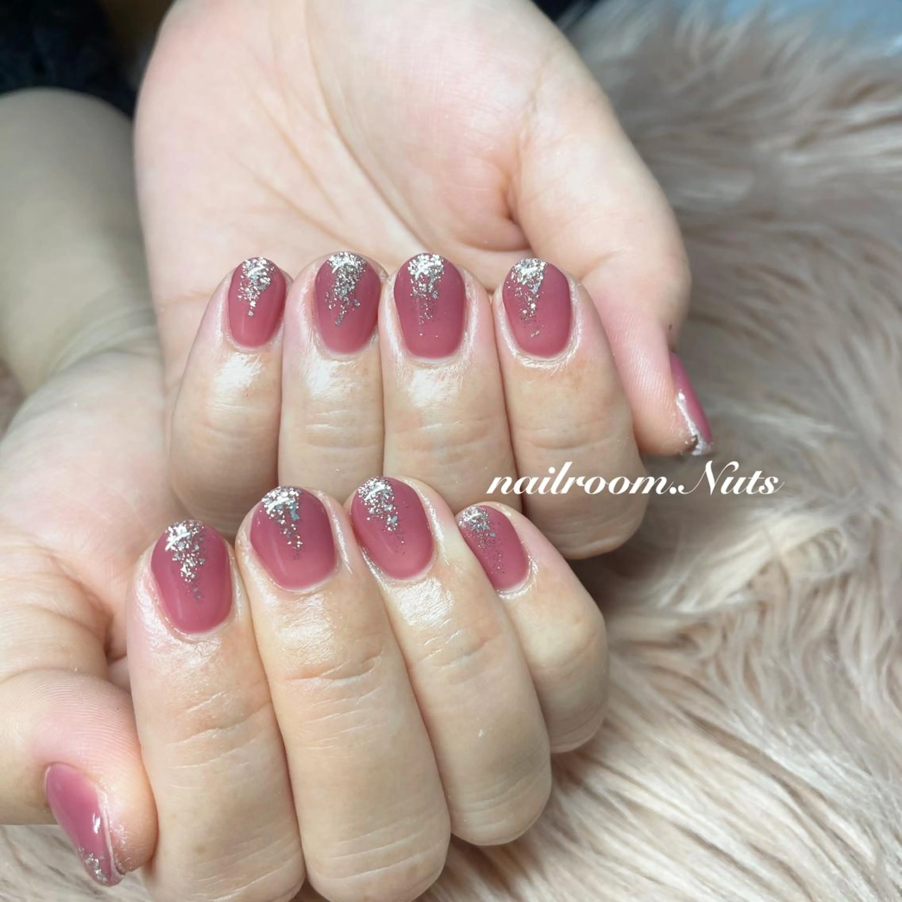 ネイル ハンドネイル nailsalon Nutsのネイルデザイン