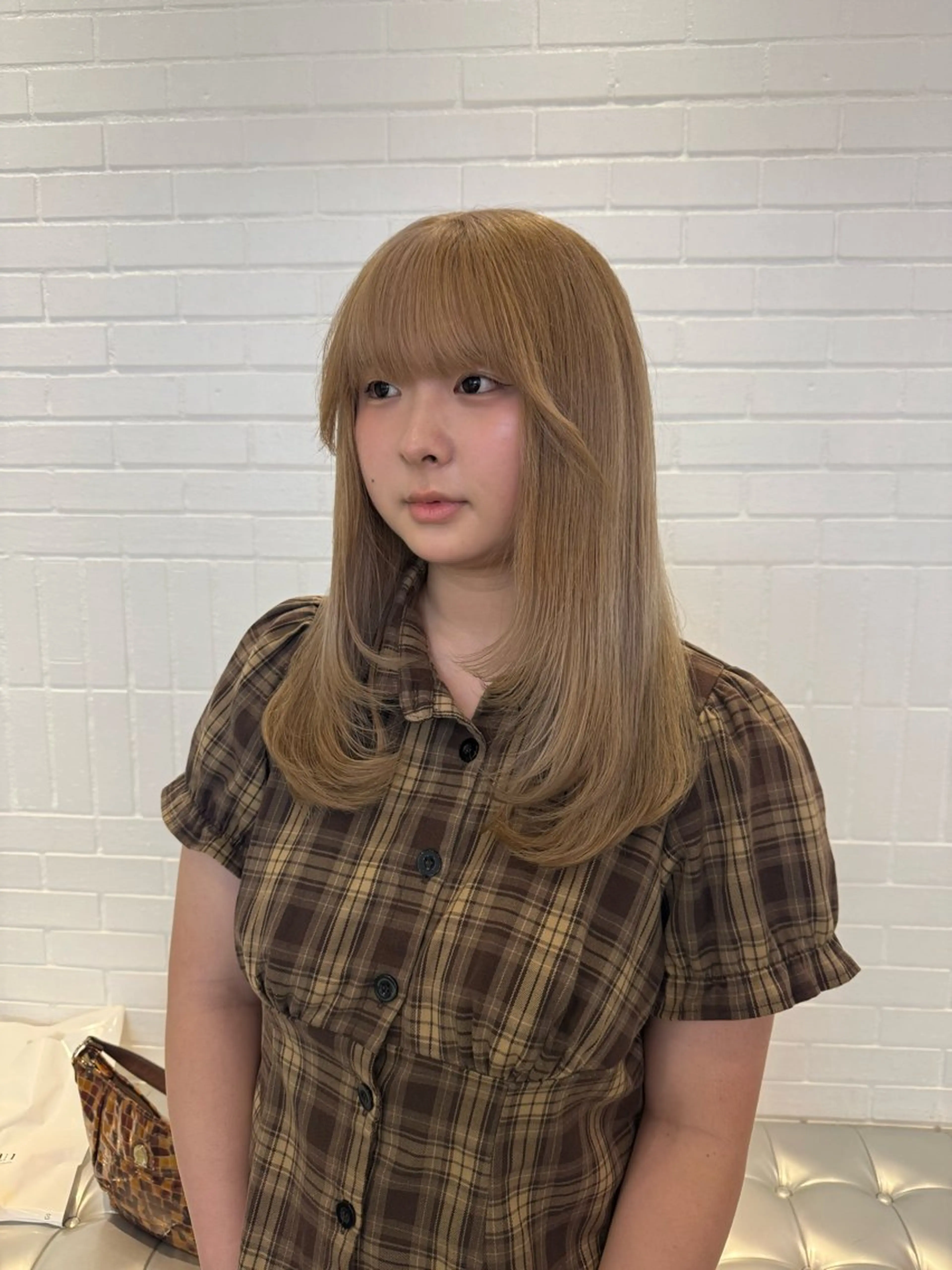 セミロング カラー ヘアアレンジ カット ヘアカラー トリートメント ヘアセット 海外/ハイトーン🪽 ☯️ami☯️のヘアスタイル