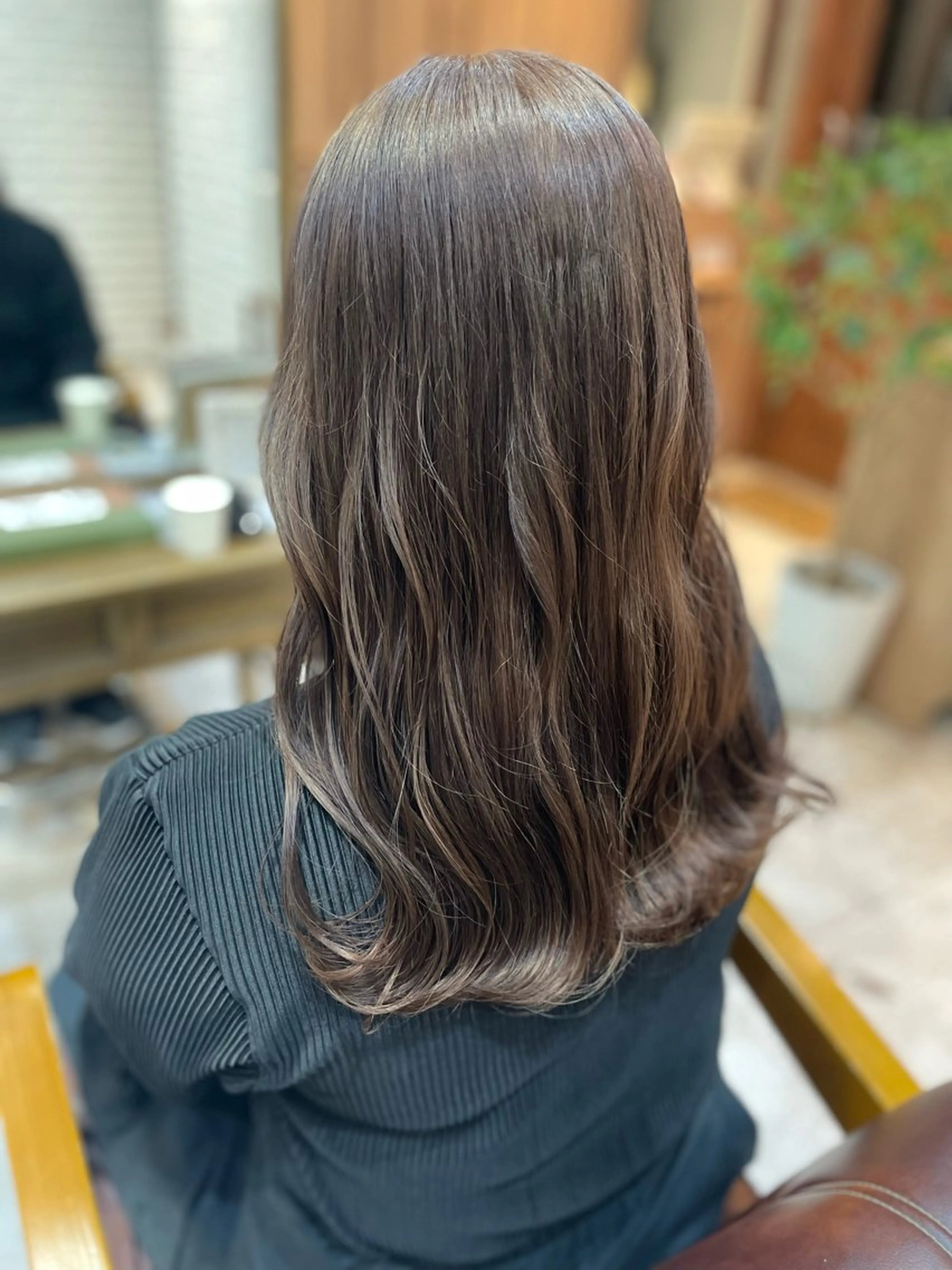 ロング カット ヘアカラー トリートメント 🪼艶カラー🪼 田口彩香のヘアスタイル