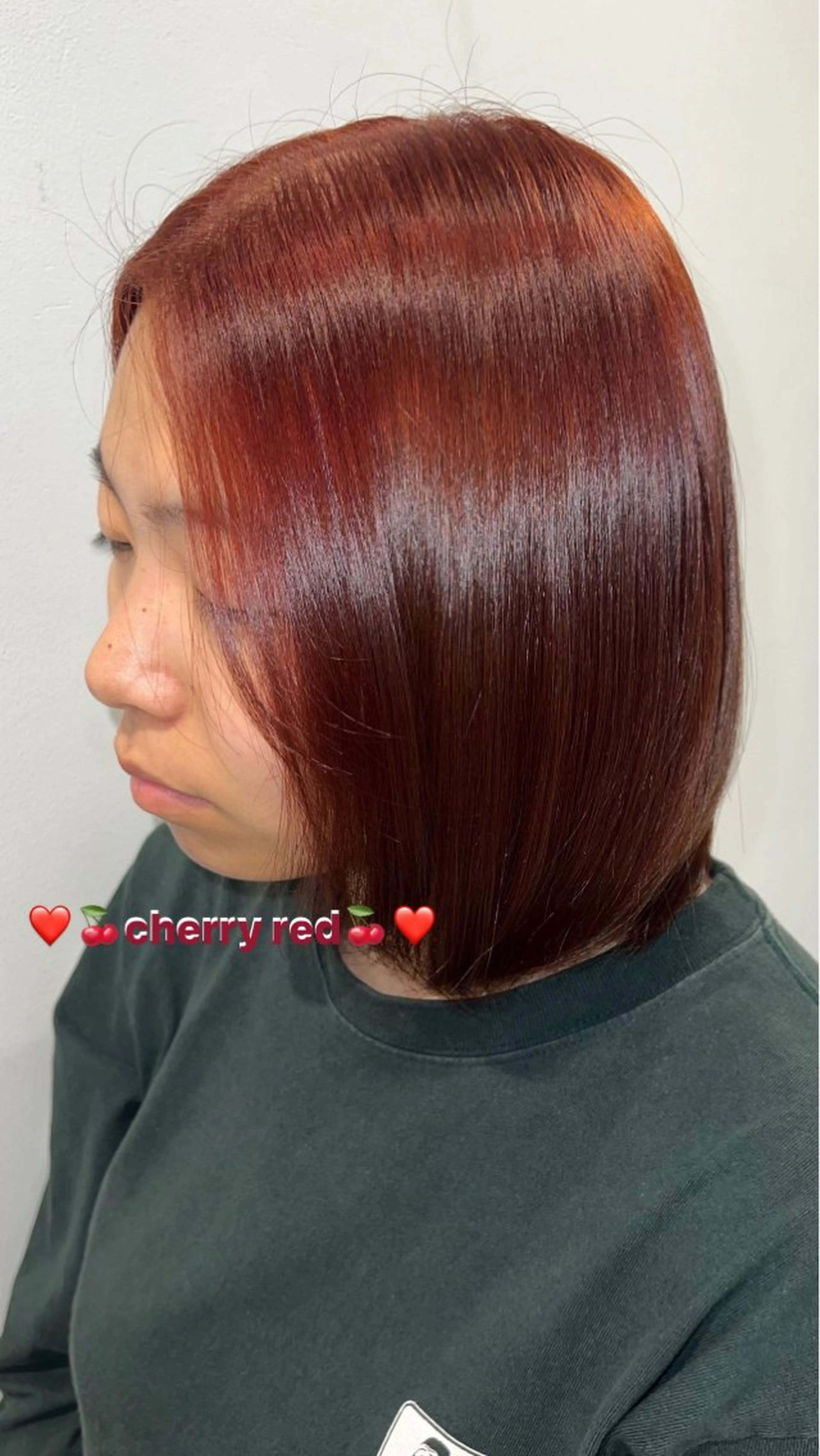 ショート カラー ブリーチ ダブルカラー ブリーチなしカラー 💚 AKI 💚のヘアスタイル